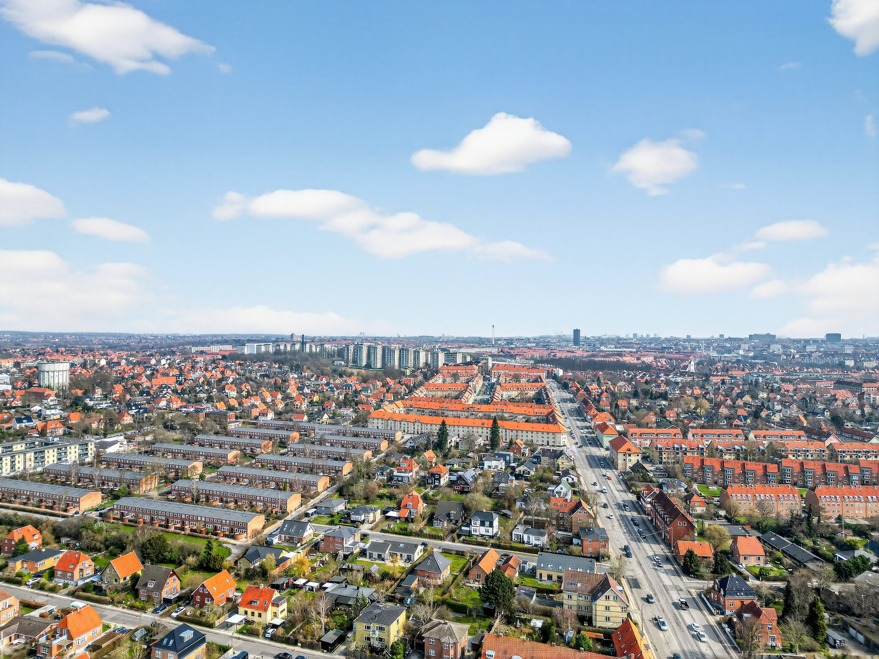 Fremhævet luftfoto billede i fuldskærmstilstand. Billede af Slotsherrensvej 3, st.. th., 2720 Vanløse