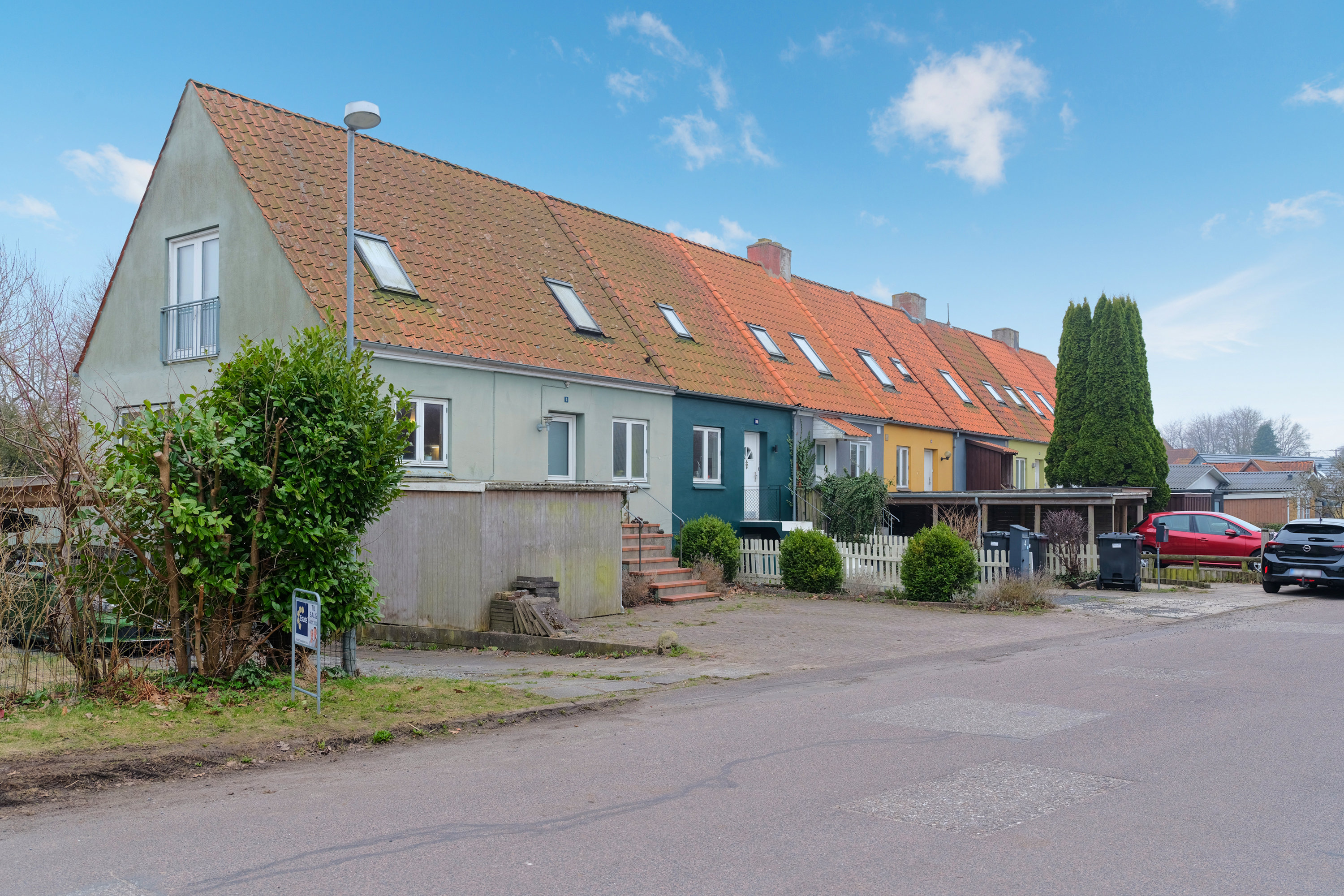 Fremhævet facade billede i fuldskærmstilstand. Billede af Rs Poulsens Vej 4, 5500 Middelfart