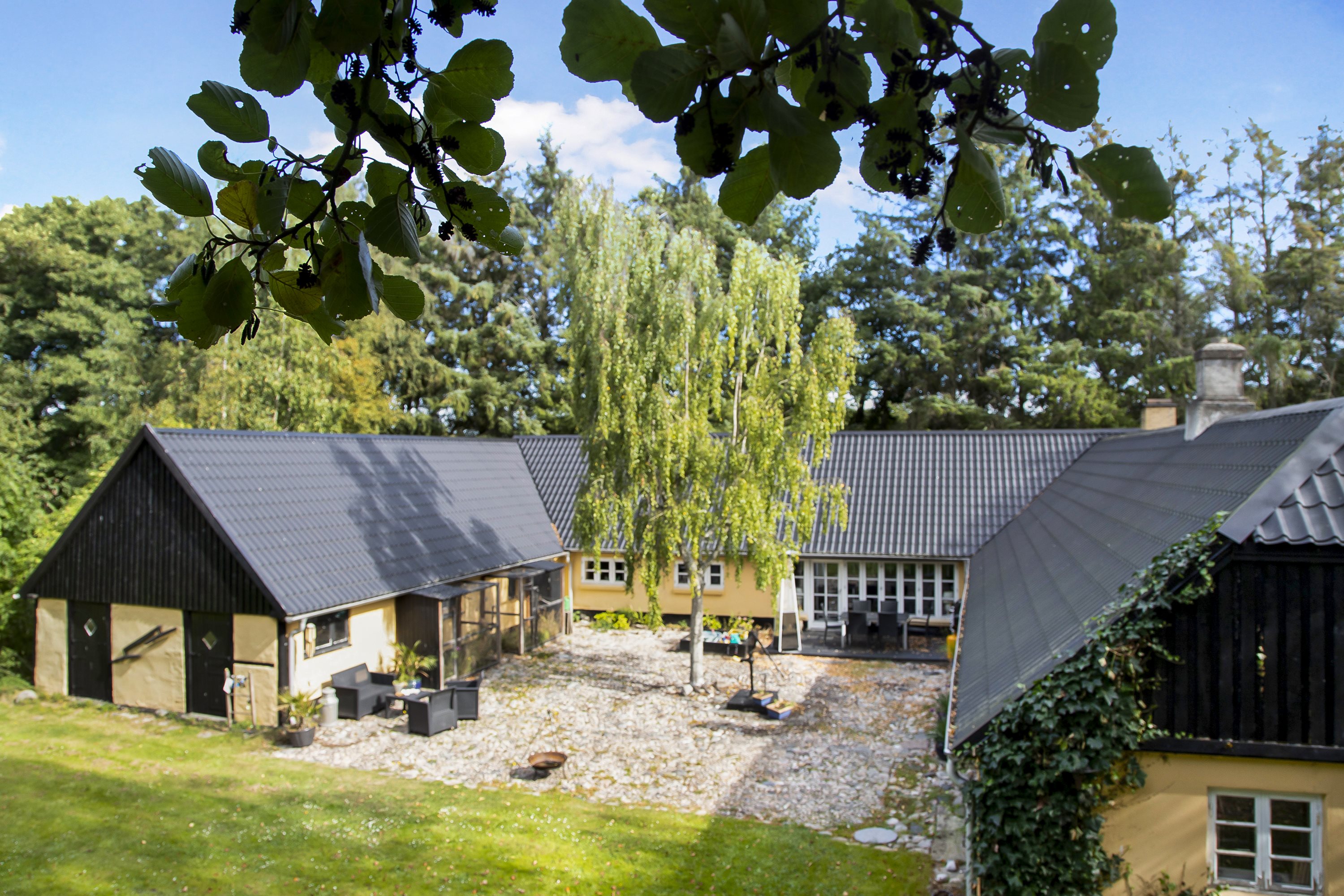 Miniaturebillede 1: ejendommen. Billede af Lille Skovvej 9, Byrum, 9940 Læsø