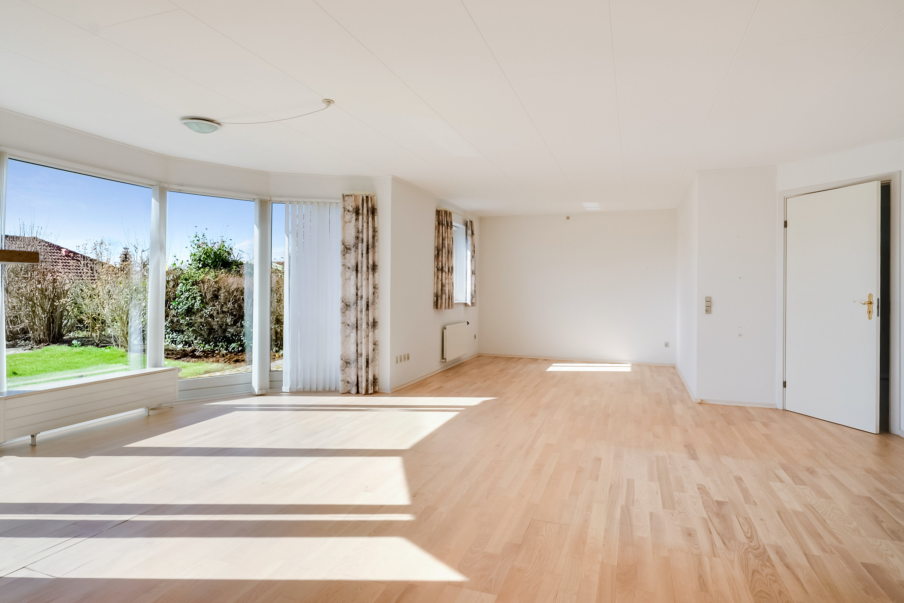 Fremhævet stue billede i fuldskærmstilstand. Billede af Hylleager 6, Aunslev, 5800 Nyborg