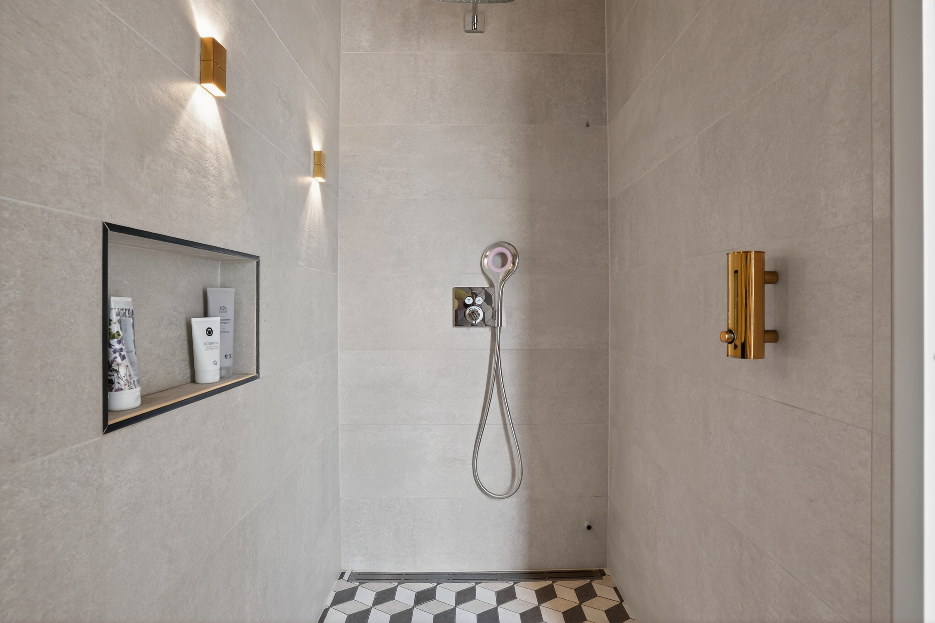 Fremhævet badeværelse billede i fuldskærmstilstand. Billede af Engdraget 25, 2500 Valby