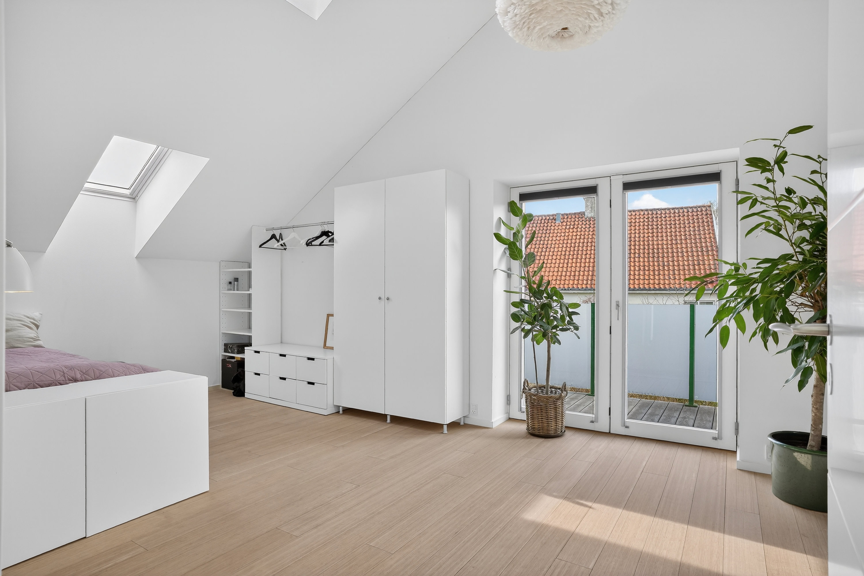 Fremhævet værelse billede i fuldskærmstilstand. Billede af Engdraget 25, 2500 Valby