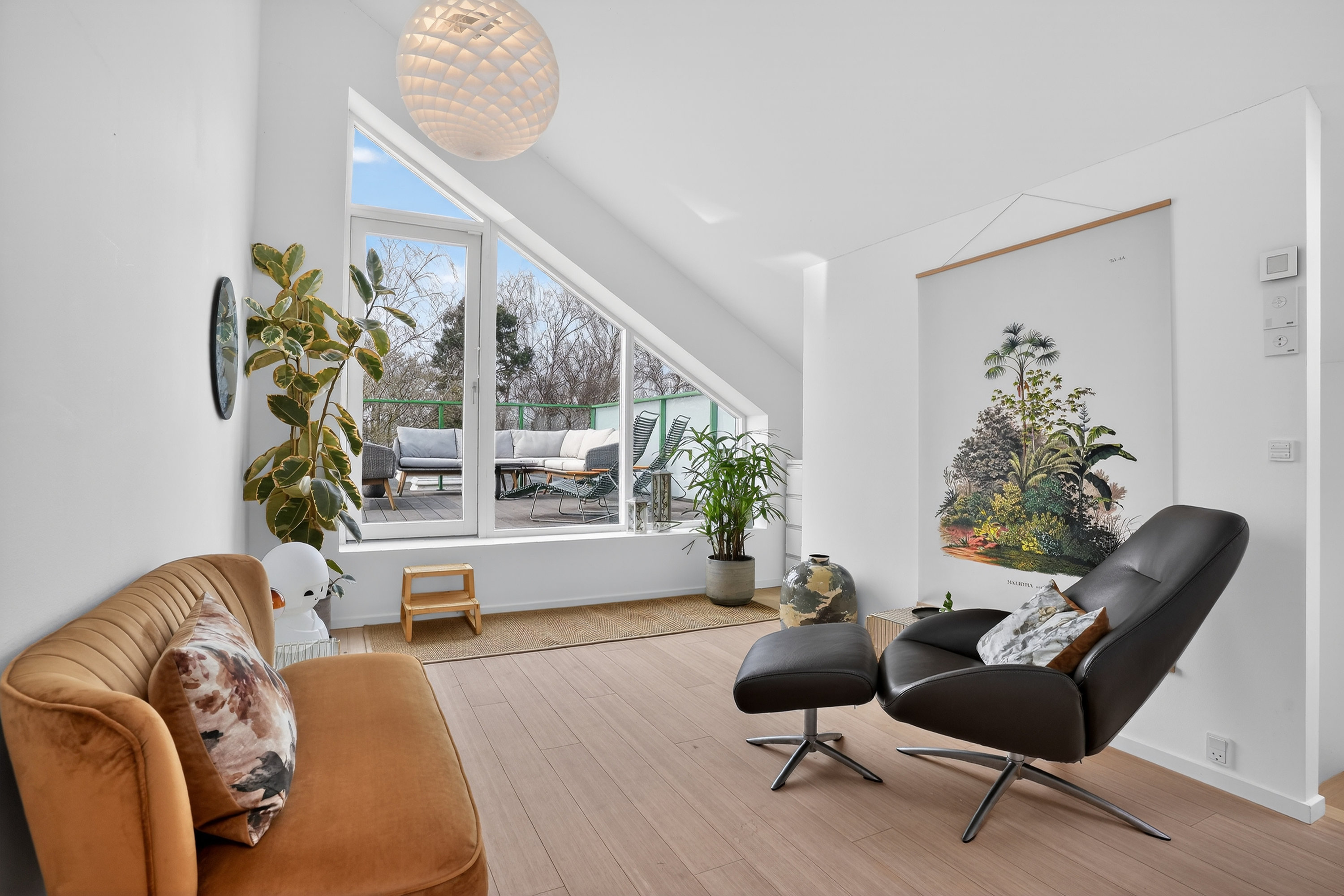 Fremhævet altan billede i fuldskærmstilstand. Billede af Engdraget 25, 2500 Valby