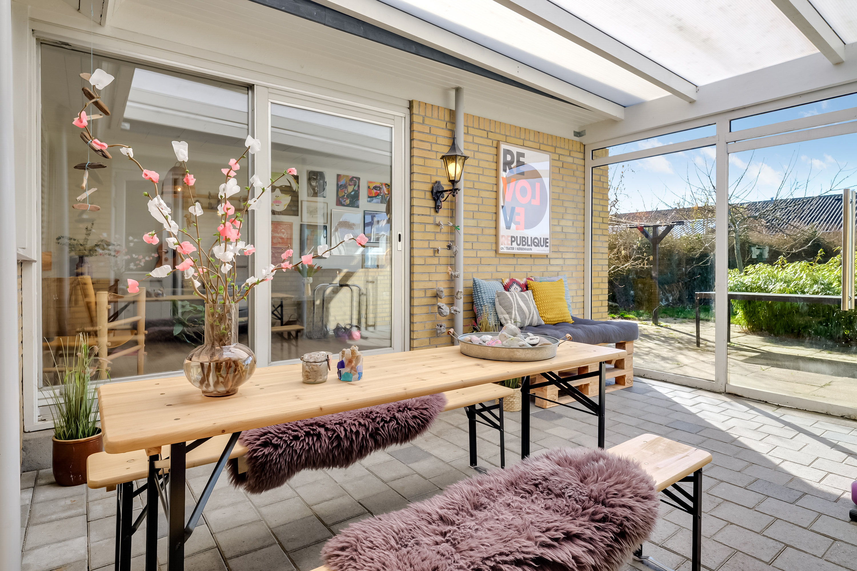 Fremhævet udestue billede i fuldskærmstilstand. Billede af Risvej 88, 5800 Nyborg