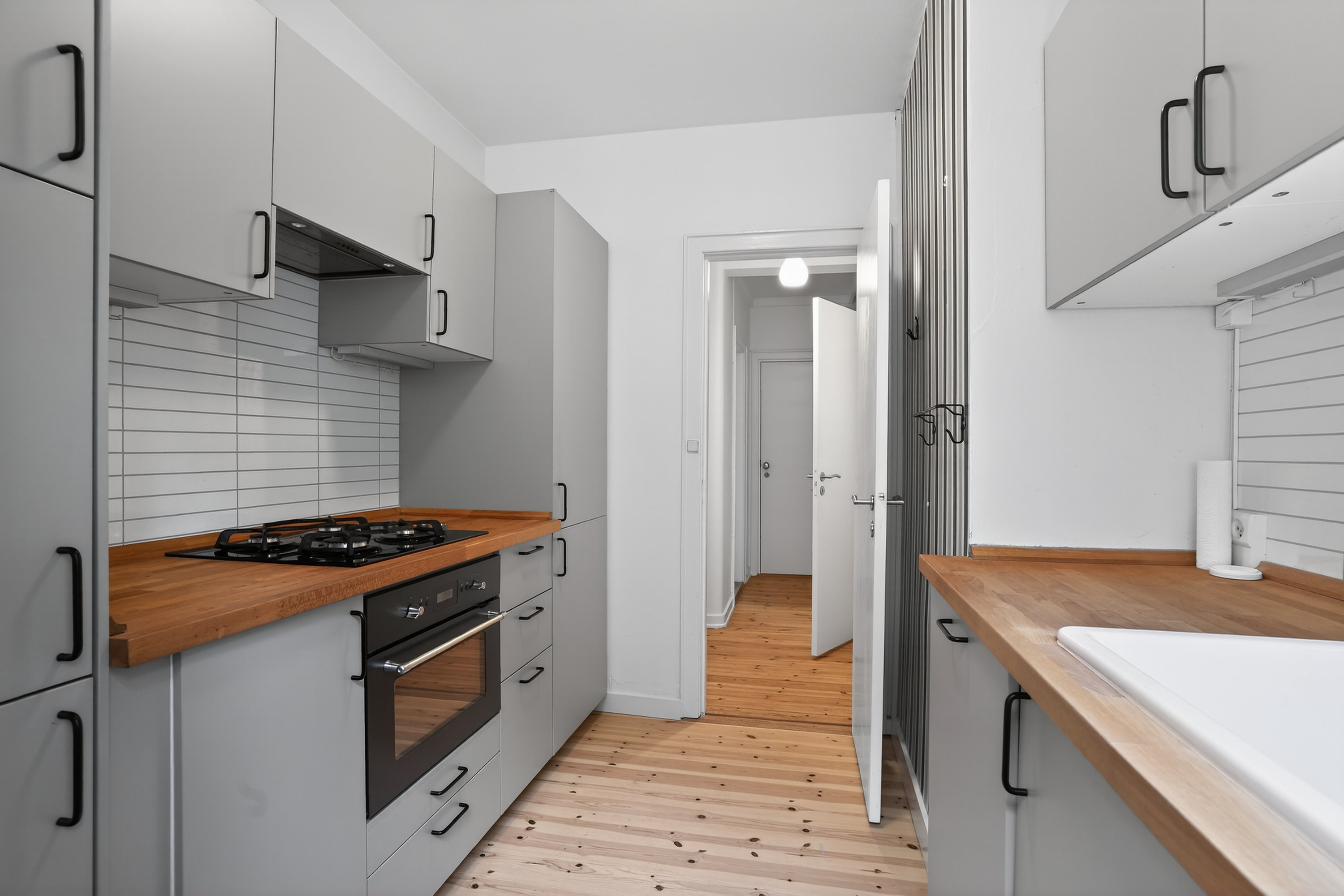 Fremhævet køkken billede i fuldskærmstilstand. Billede af Ved Andebakken 5, st.. th., 2000 Frederiksberg