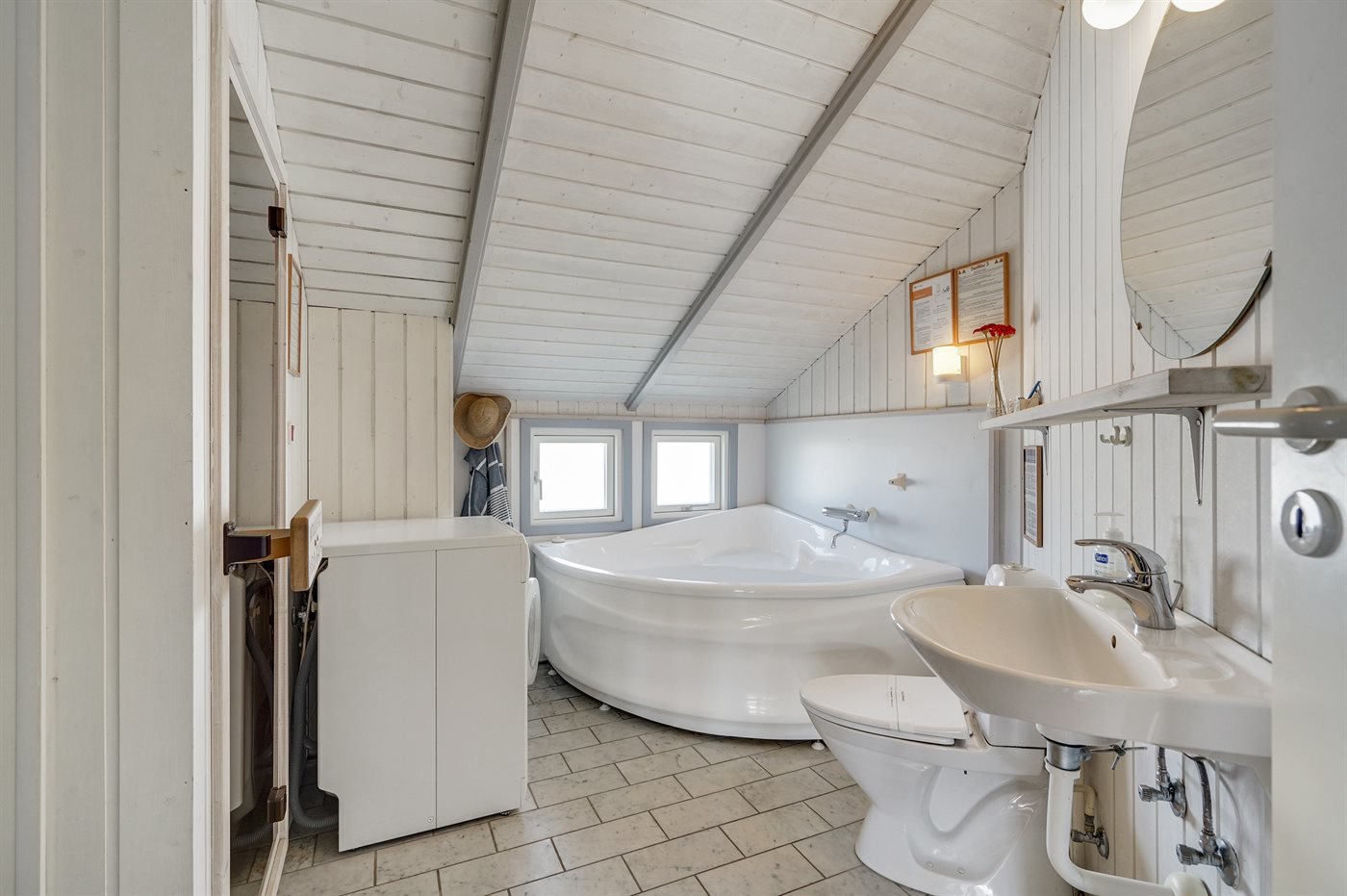 Fremhævet  billede i fuldskærmstilstand. Billede af Baunebjergvej 28, Haurvig, 6960 Hvide Sande