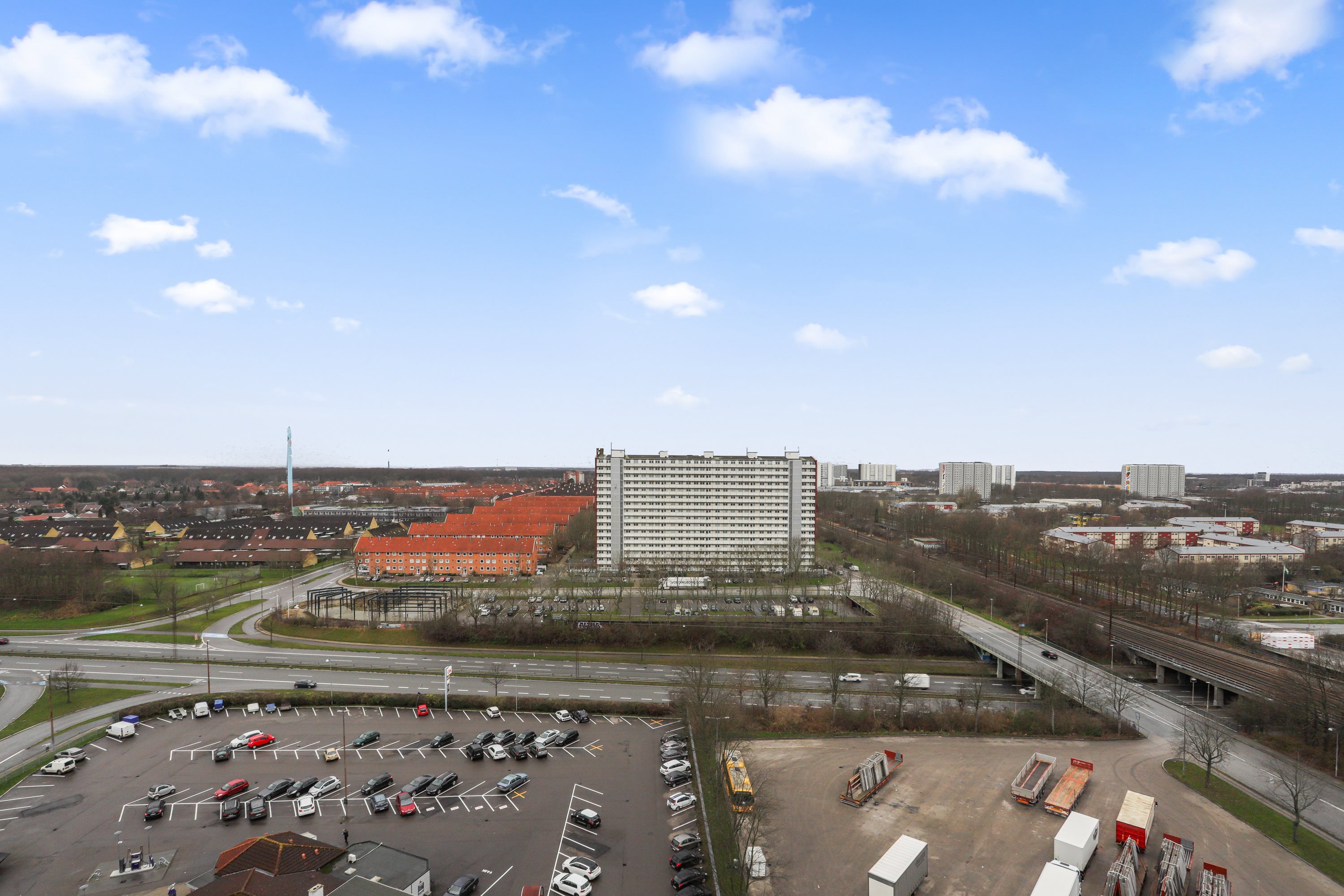 Fremhævet andet billede i fuldskærmstilstand. Billede af Rebæk Søpark 3, 11. 1109., 2650 Hvidovre