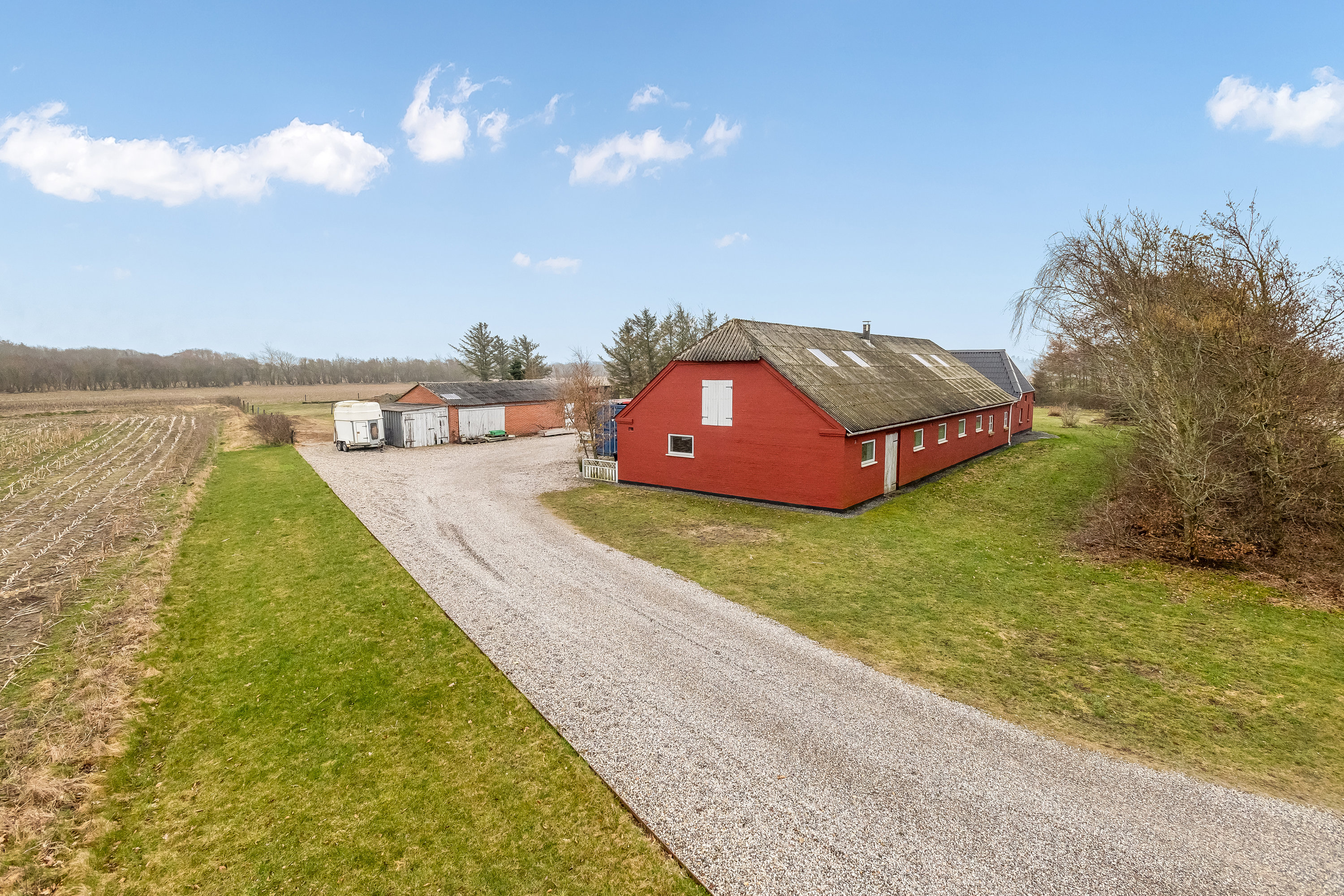 Fremhævet ejendommen billede i fuldskærmstilstand. Billede af Vestervej 10, 6980 Tim