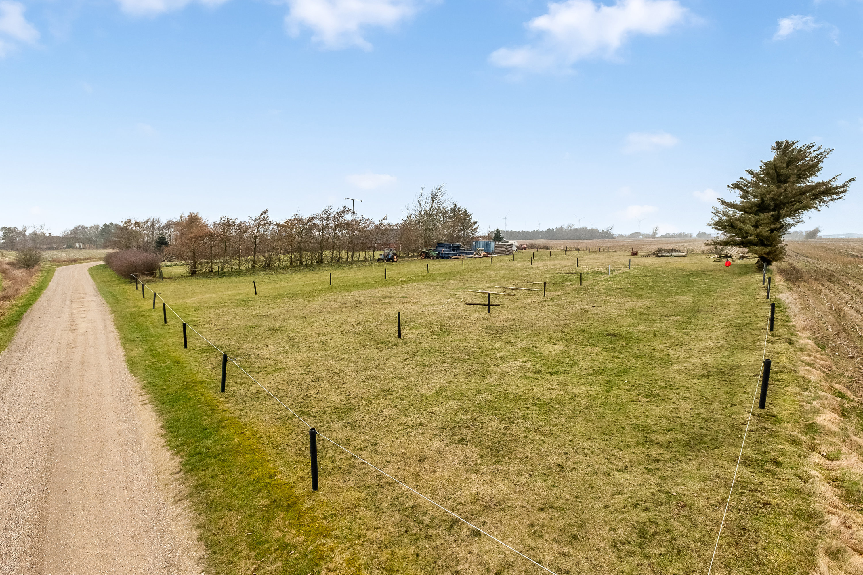 Fremhævet ejendommen billede i fuldskærmstilstand. Billede af Vestervej 10, 6980 Tim