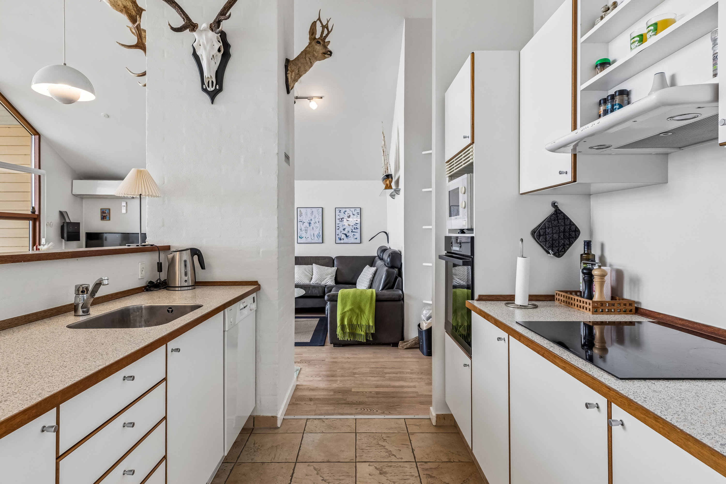 Fremhævet køkken billede i fuldskærmstilstand. Billede af Marinavej 17, 6320 Egernsund