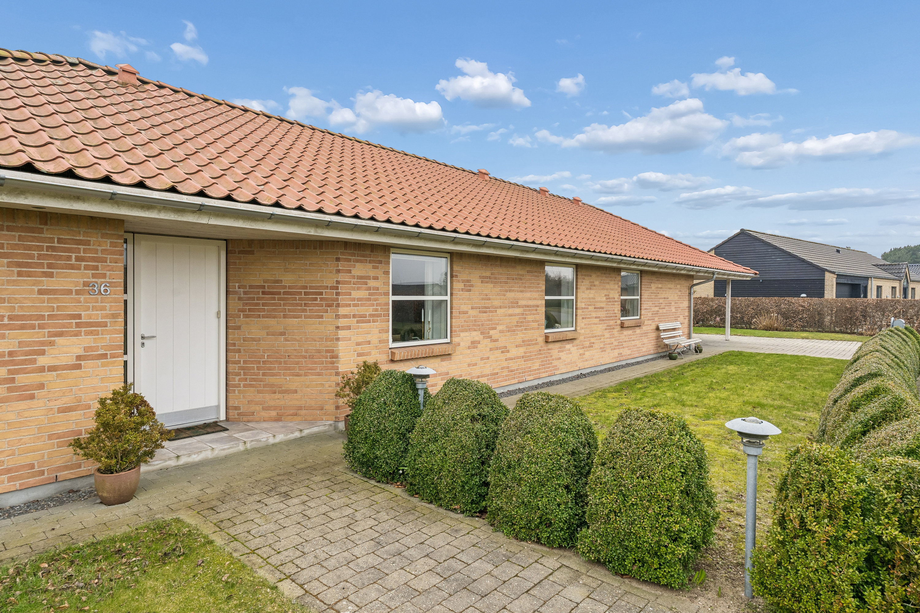 Fremhævet ejendommen billede i fuldskærmstilstand. Billede af Ranunkelvej 36, 8722 Hedensted