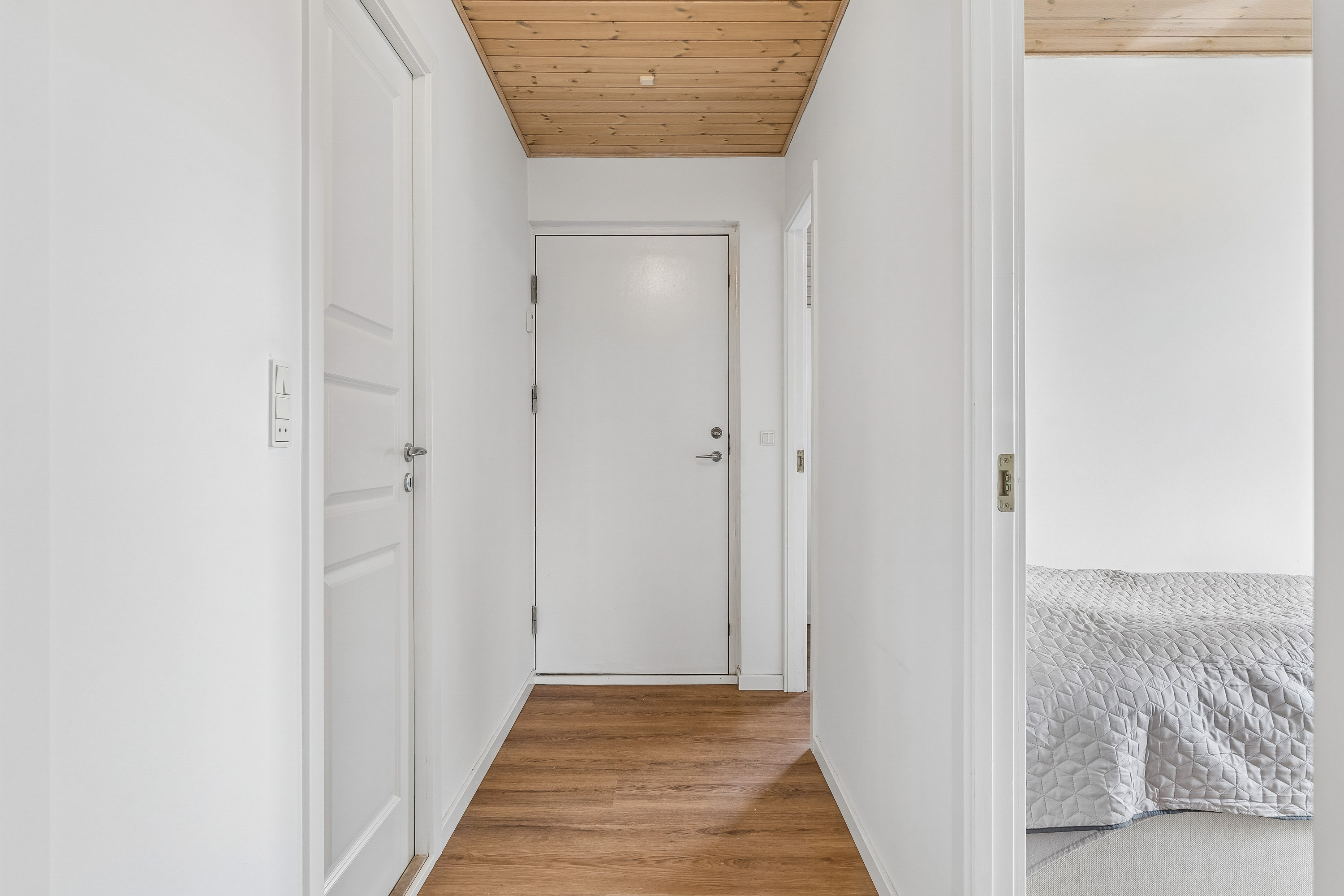 Fremhævet gang billede i fuldskærmstilstand. Billede af Bøgevej 13, 8723 Løsning