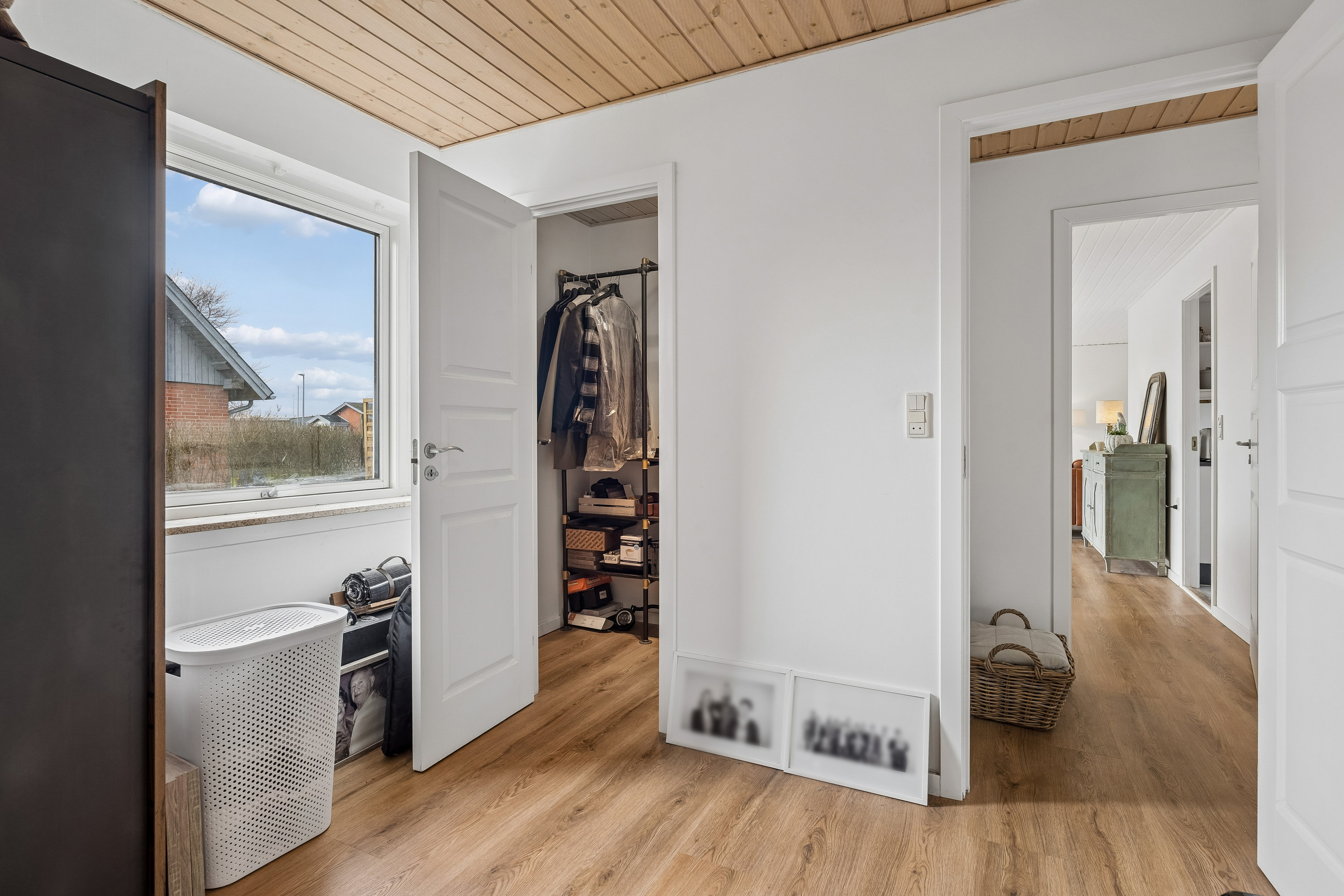 Fremhævet værelse billede i fuldskærmstilstand. Billede af Bøgevej 13, 8723 Løsning