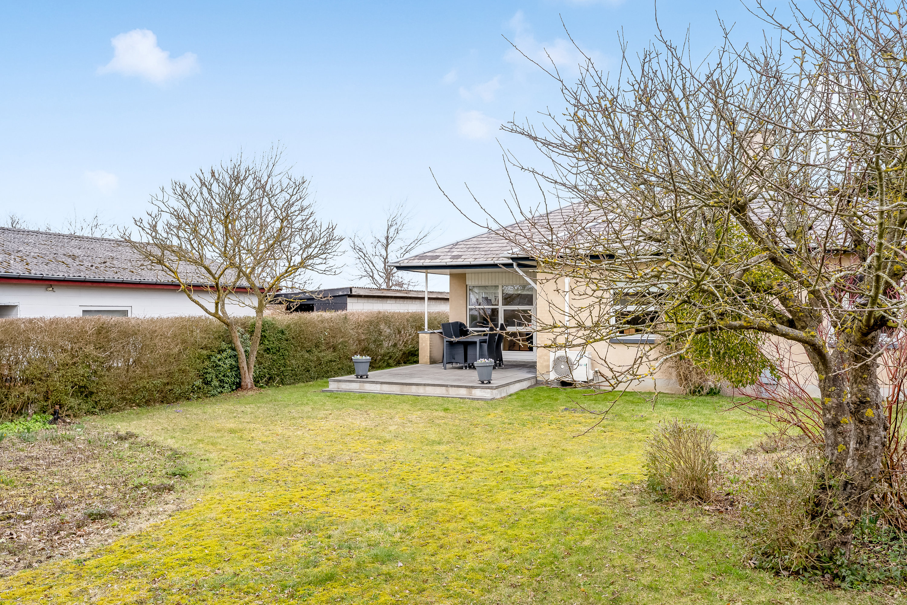 Fremhævet have billede i fuldskærmstilstand. Billede af Svingels Allé 50, 4900 Nakskov