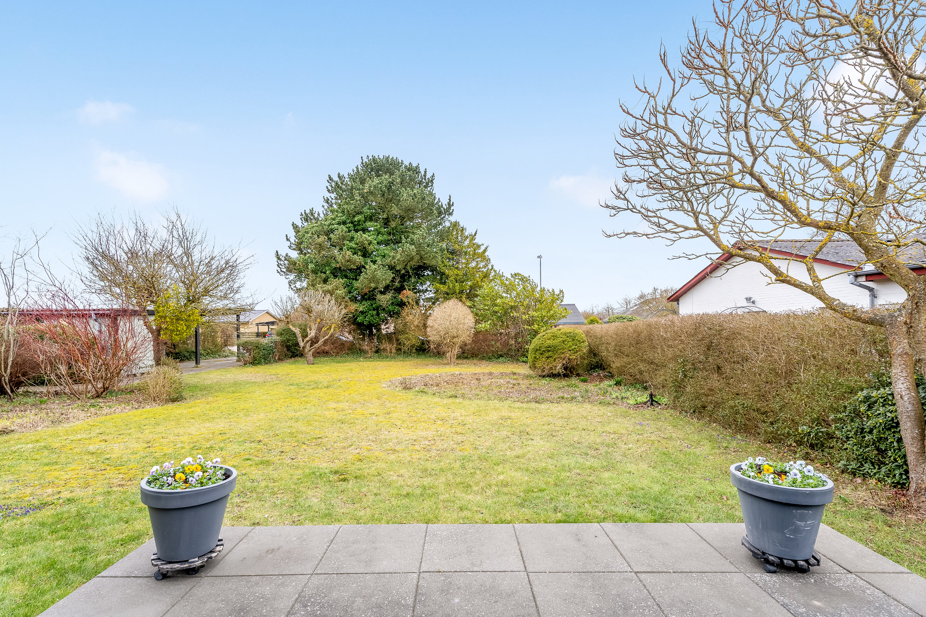 Fremhævet have billede i fuldskærmstilstand. Billede af Svingels Allé 50, 4900 Nakskov