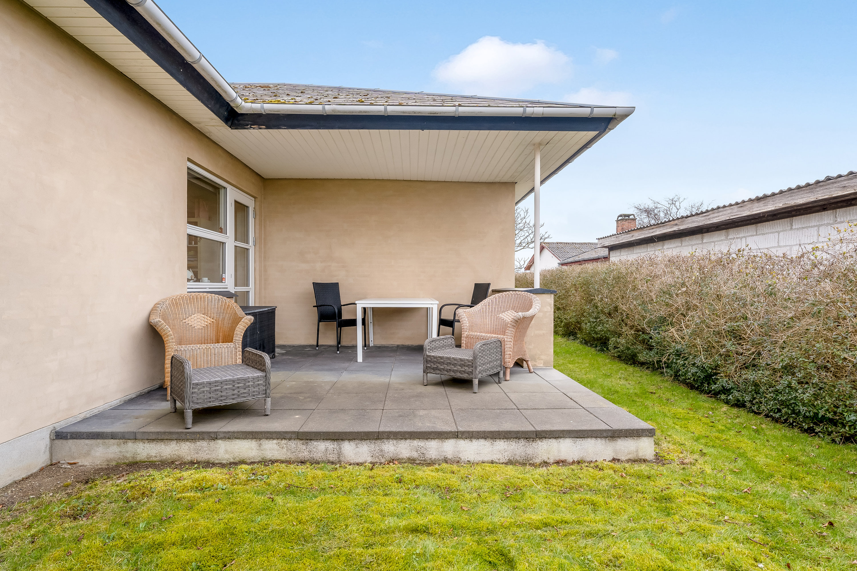 Fremhævet overdækket terrasse billede i fuldskærmstilstand. Billede af Svingels Allé 50, 4900 Nakskov