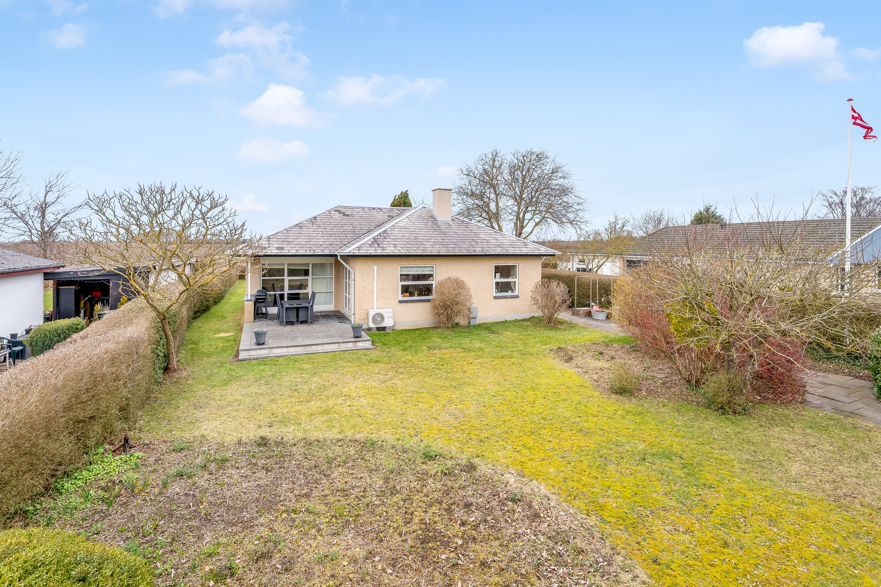 Villa: Mastefoto på Svingels Allé 50, 4900 Nakskov