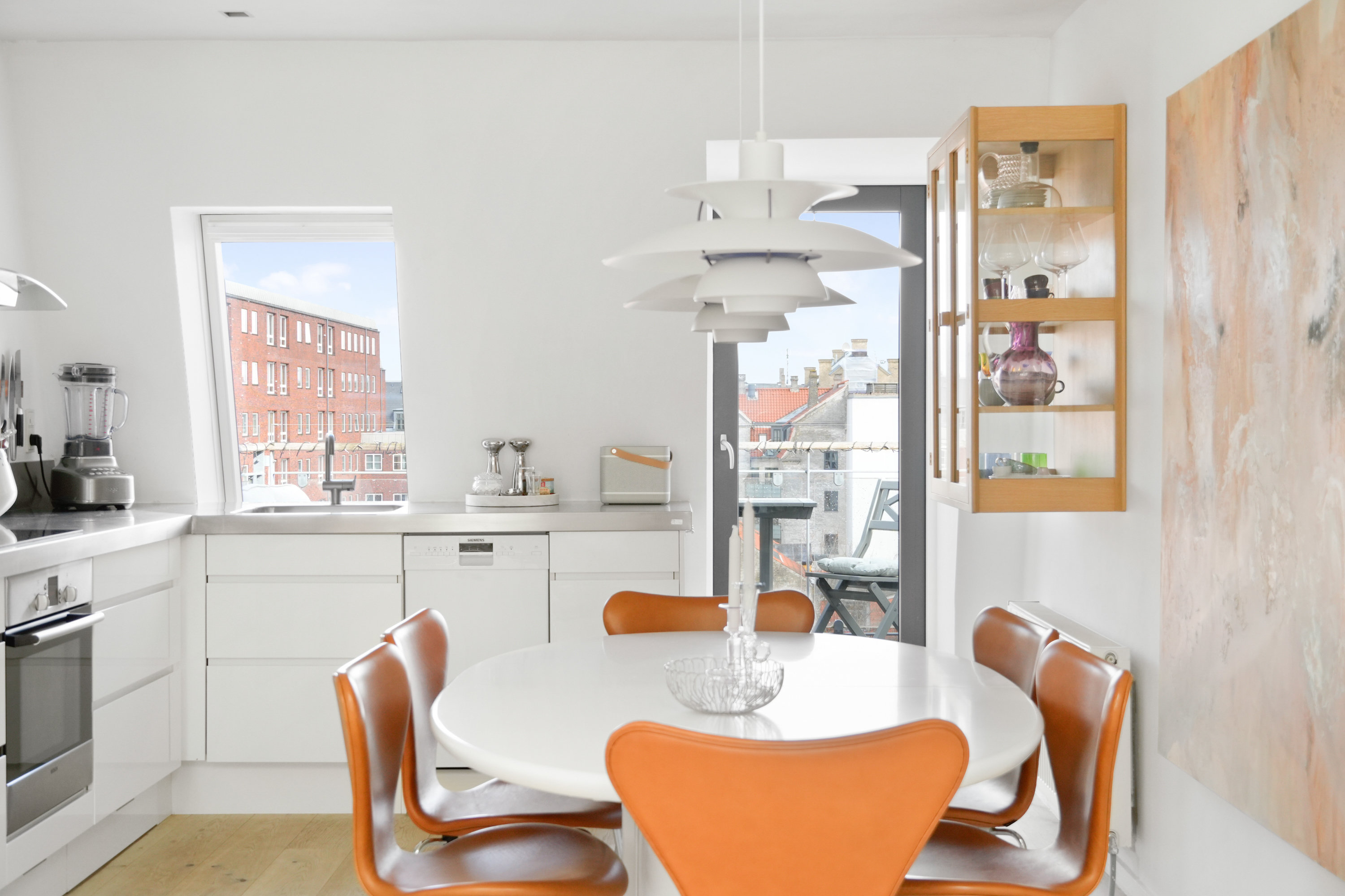 Fremhævet stue billede i fuldskærmstilstand. Billede af Store Kongensgade 63A, 4. 4., 1264 København K