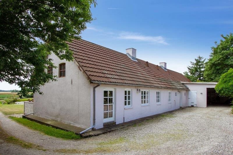 Fremhævet  billede i fuldskærmstilstand. Billede af Langoddevej 13, 9750 Østervrå