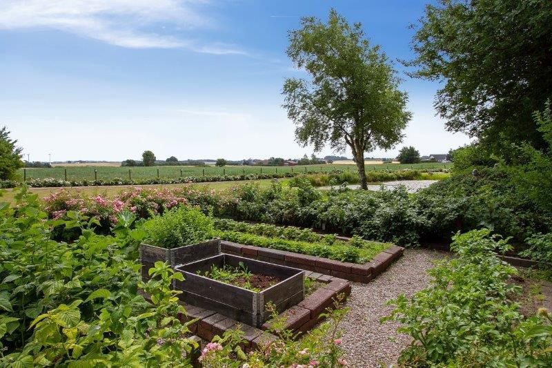 Fremhævet  billede i fuldskærmstilstand. Billede af Langoddevej 13, 9750 Østervrå