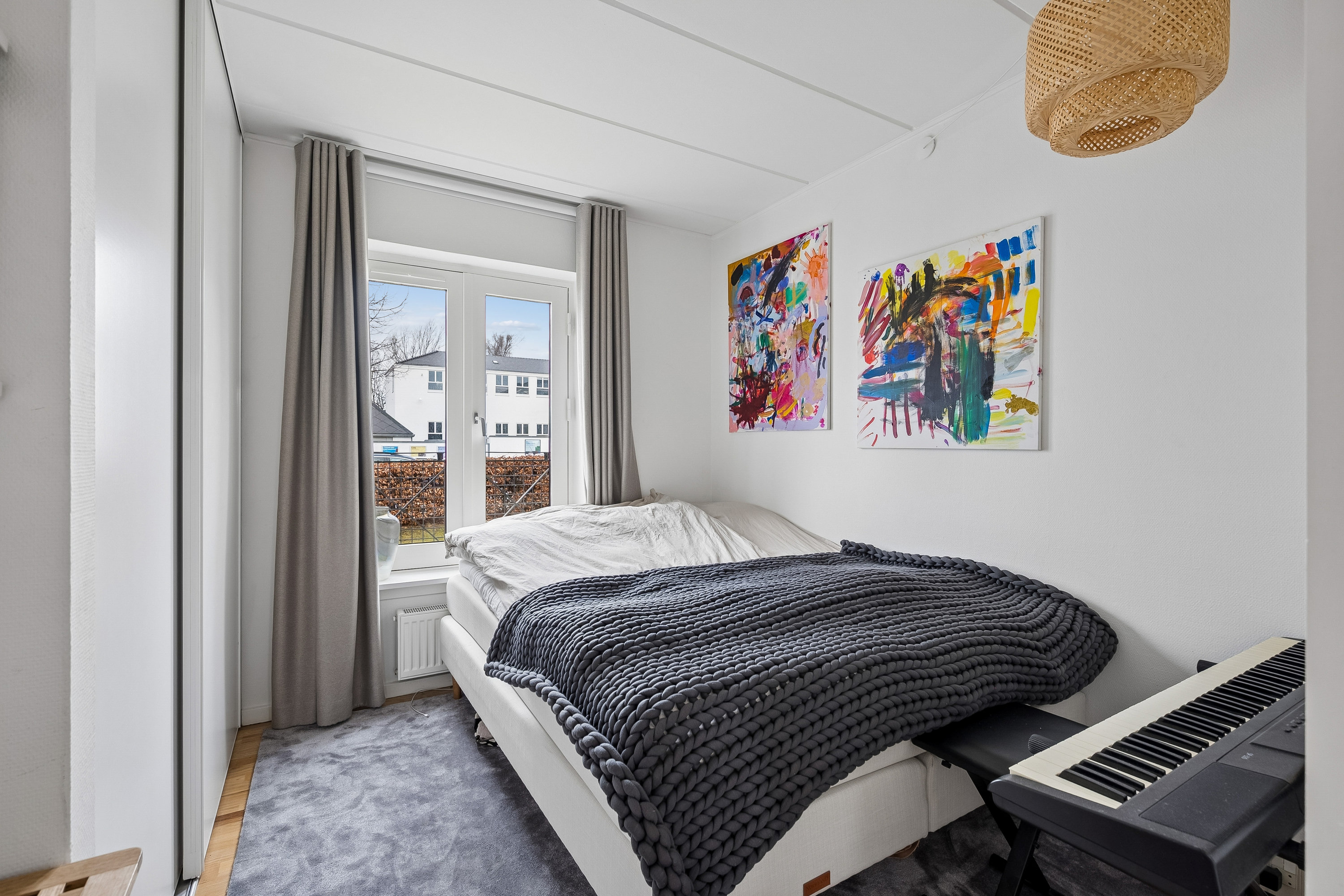 Fremhævet værelse billede i fuldskærmstilstand. Billede af Hellerupvej 25, st.. tv., 2900 Hellerup