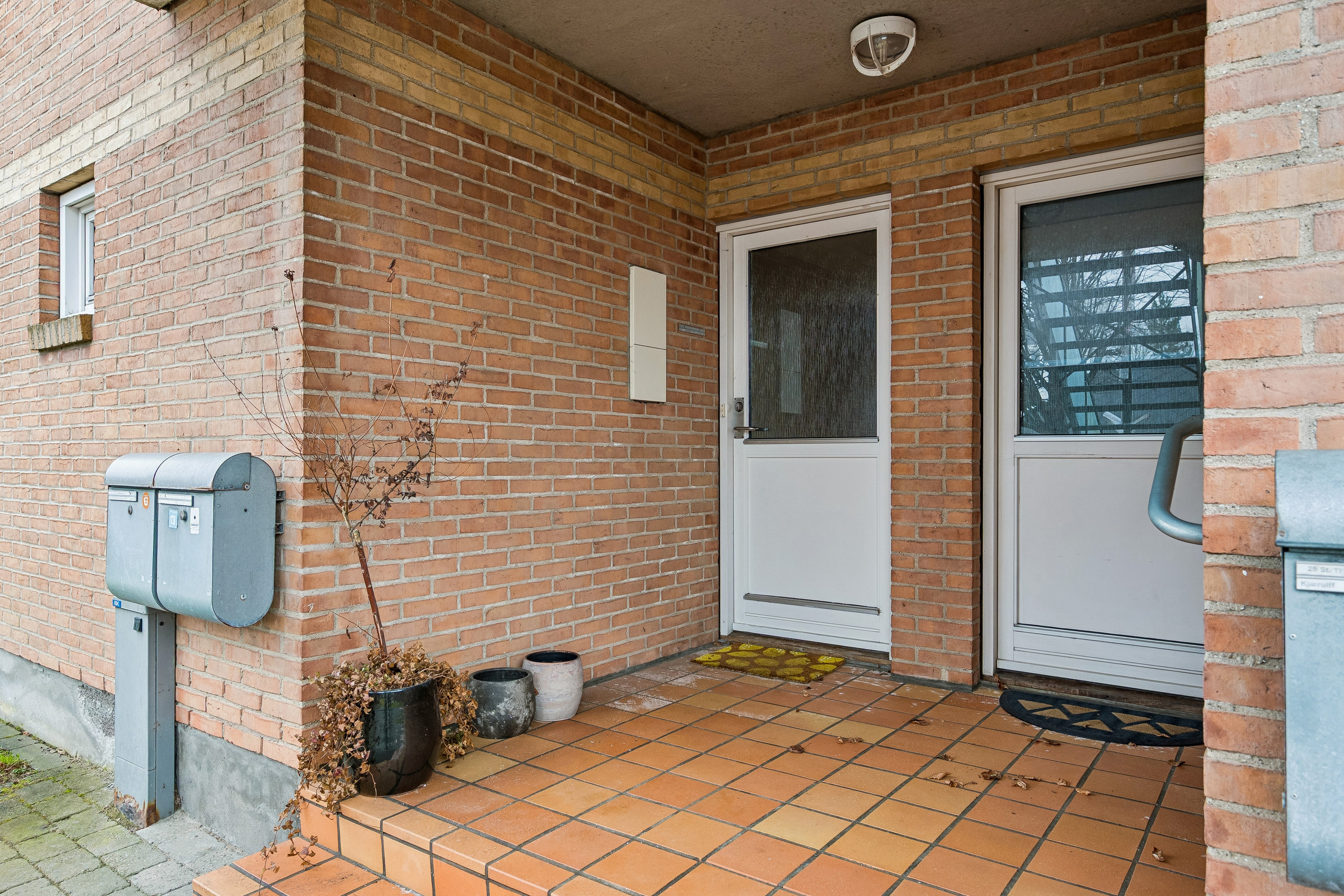 Fremhævet andet billede i fuldskærmstilstand. Billede af Hellerupvej 25, st.. tv., 2900 Hellerup