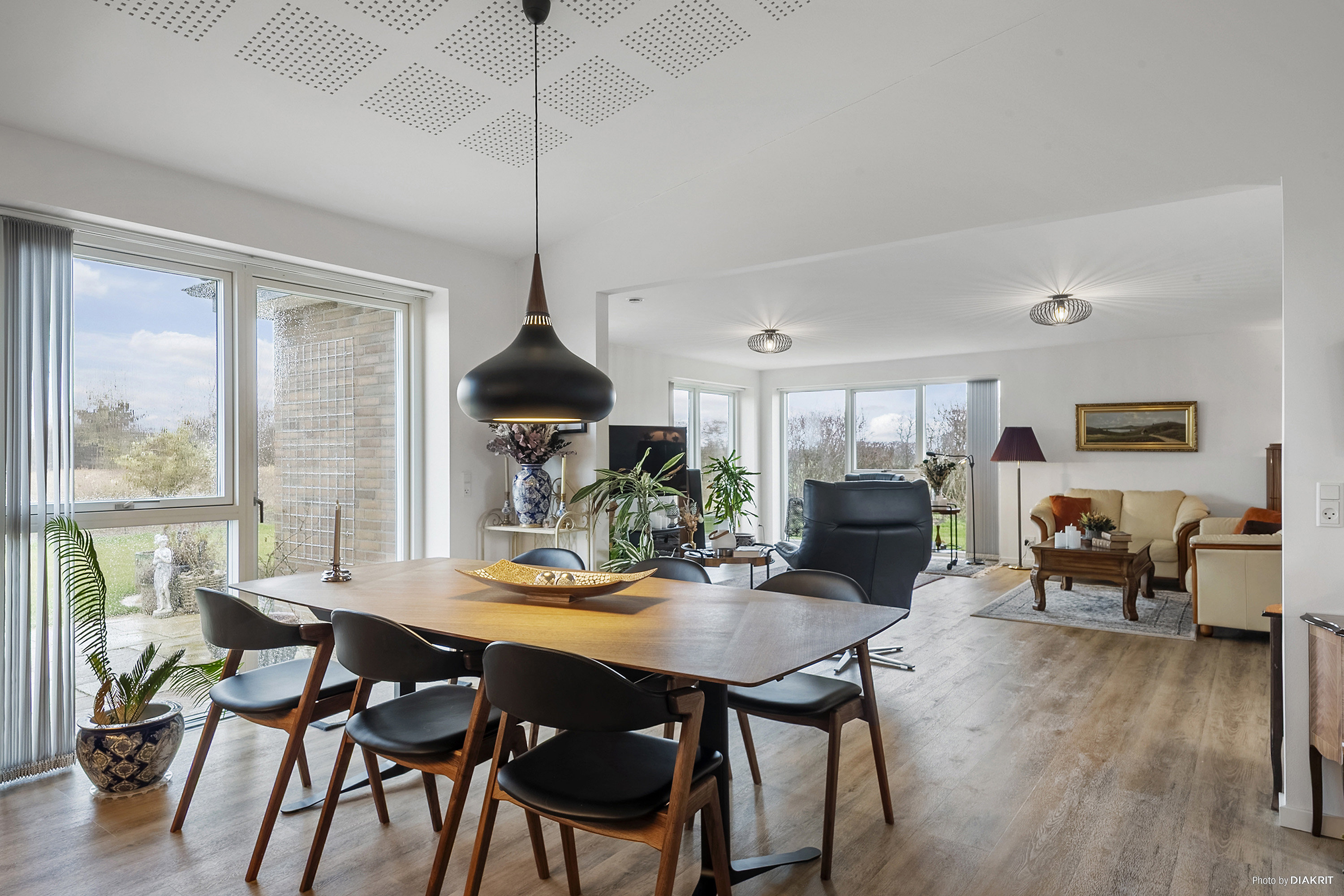 Fremhævet spisestue billede i fuldskærmstilstand. Billede af Hasselvænget 11, 4652 Hårlev