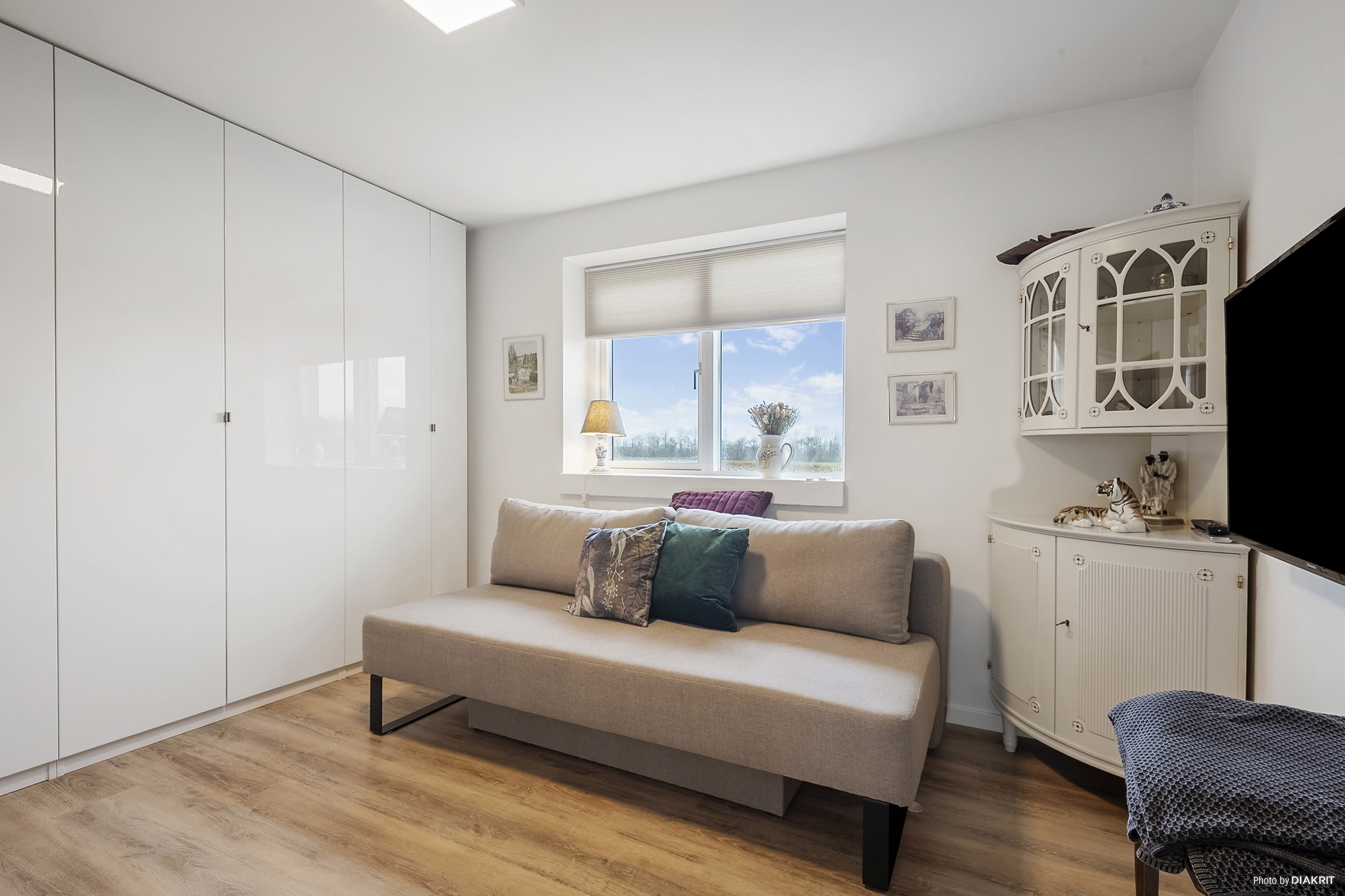 Fremhævet stue billede i fuldskærmstilstand. Billede af Hasselvænget 11, 4652 Hårlev