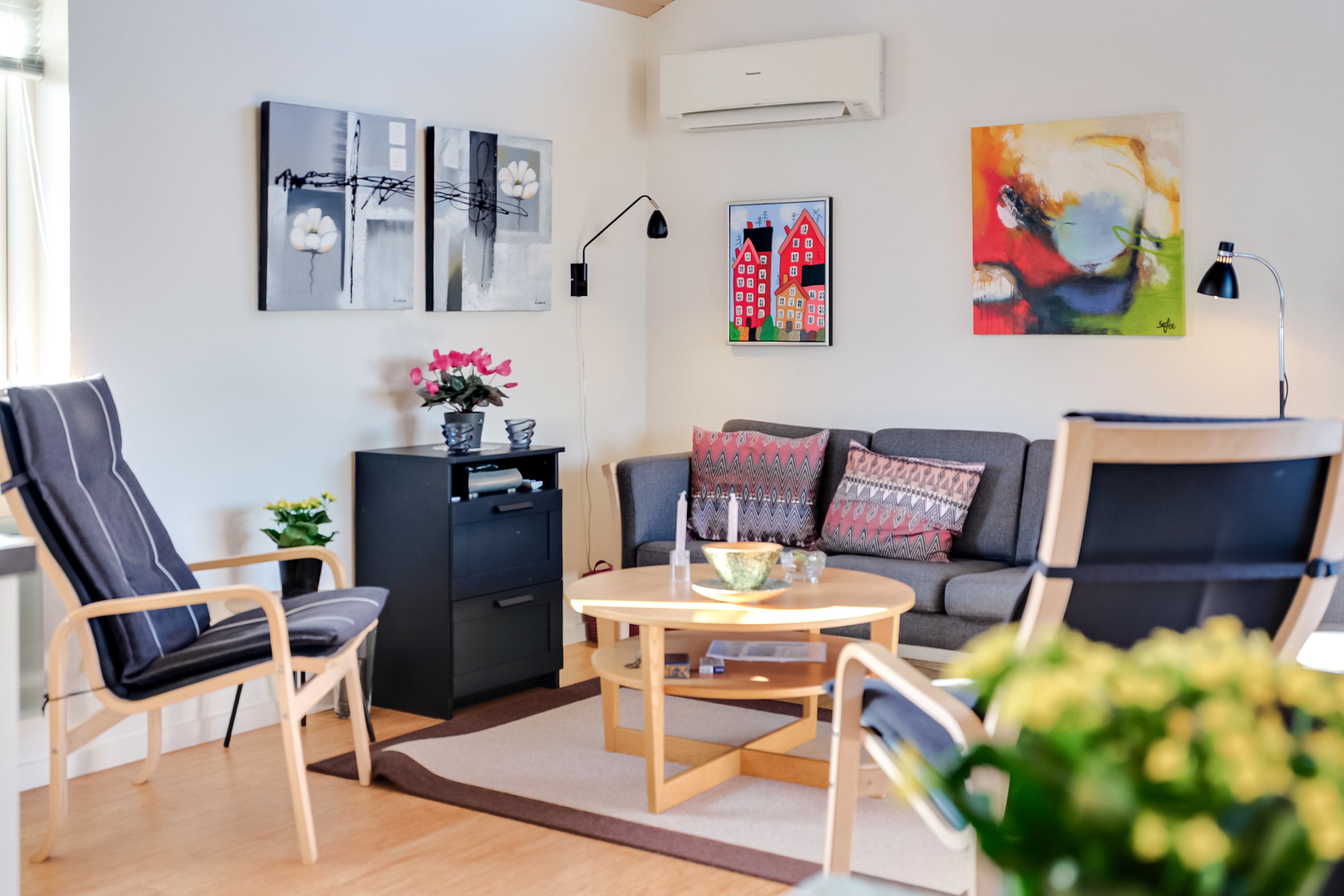 Fremhævet stue billede i fuldskærmstilstand. Billede af Strandlysthuse 33, 5330 Munkebo