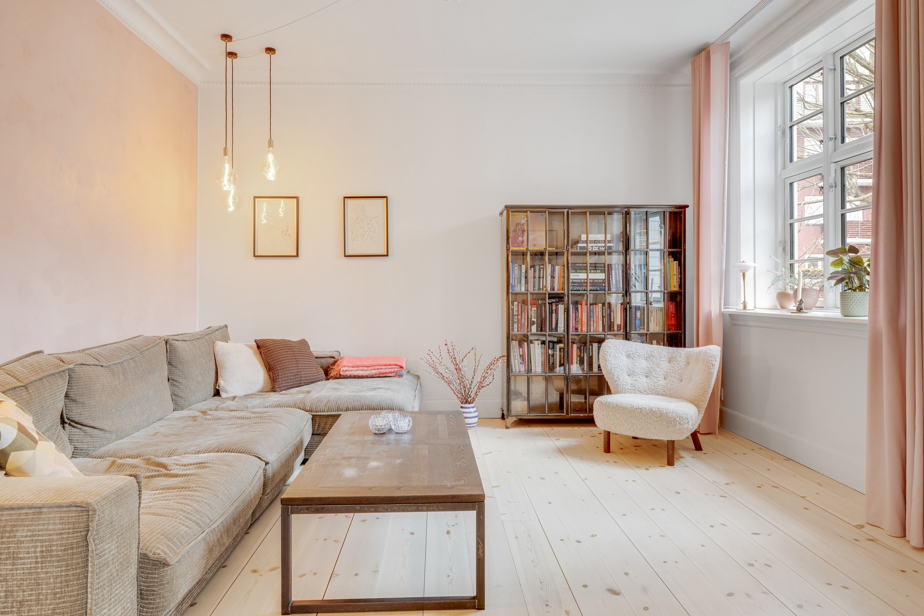 Fremhævet andet billede i fuldskærmstilstand. Billede af Strandagervej 9, 2900 Hellerup