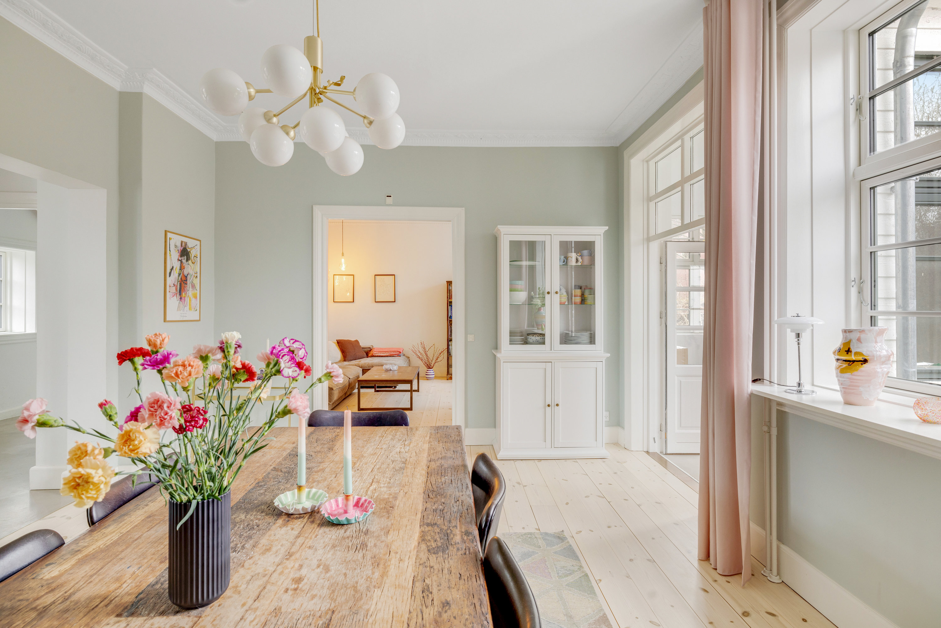 Miniaturebillede 2: stue. Billede af Strandagervej 9, 2900 Hellerup