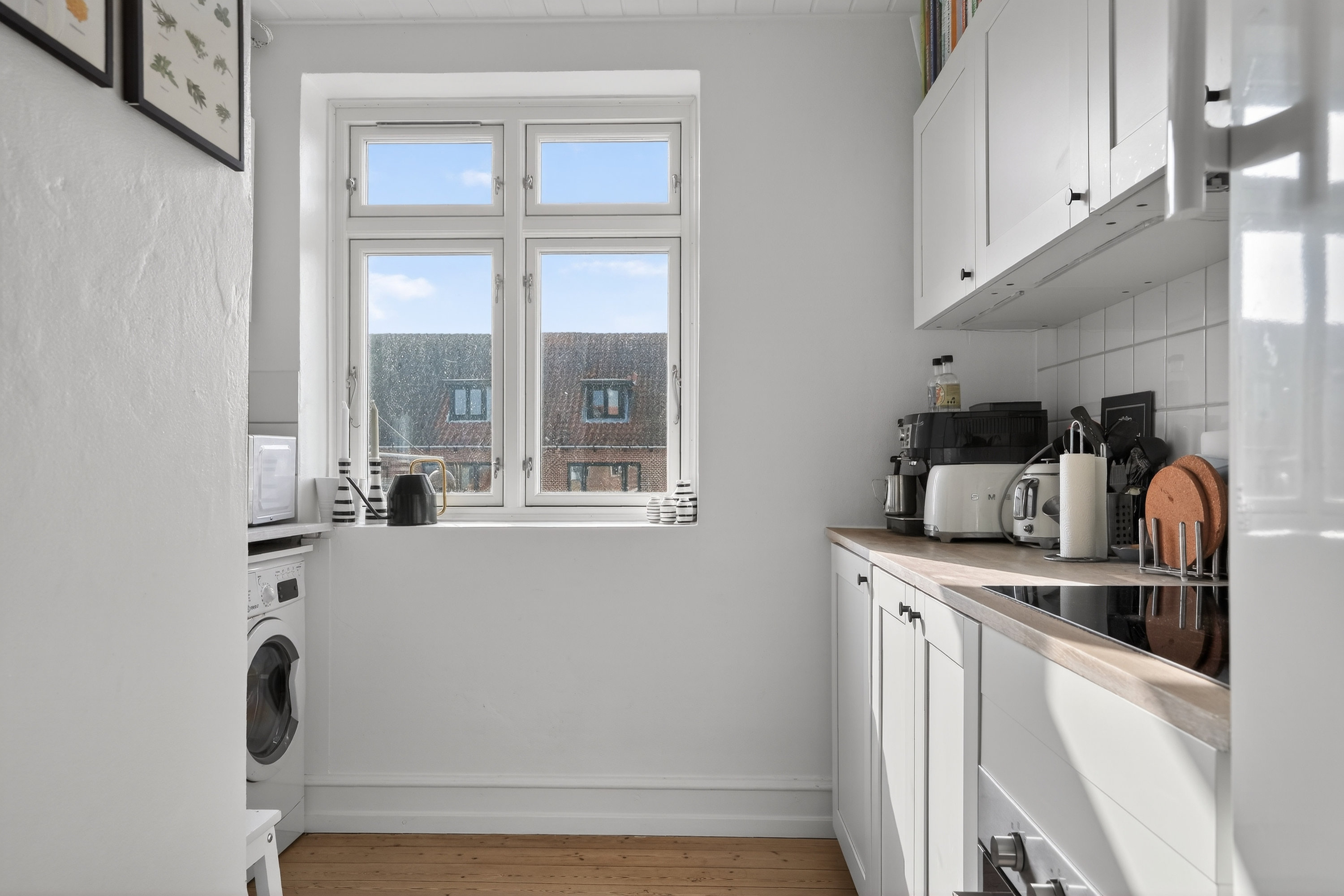 Fremhævet køkken billede i fuldskærmstilstand. Billede af Vigerslevvej 273, 2. tv., 2500 Valby