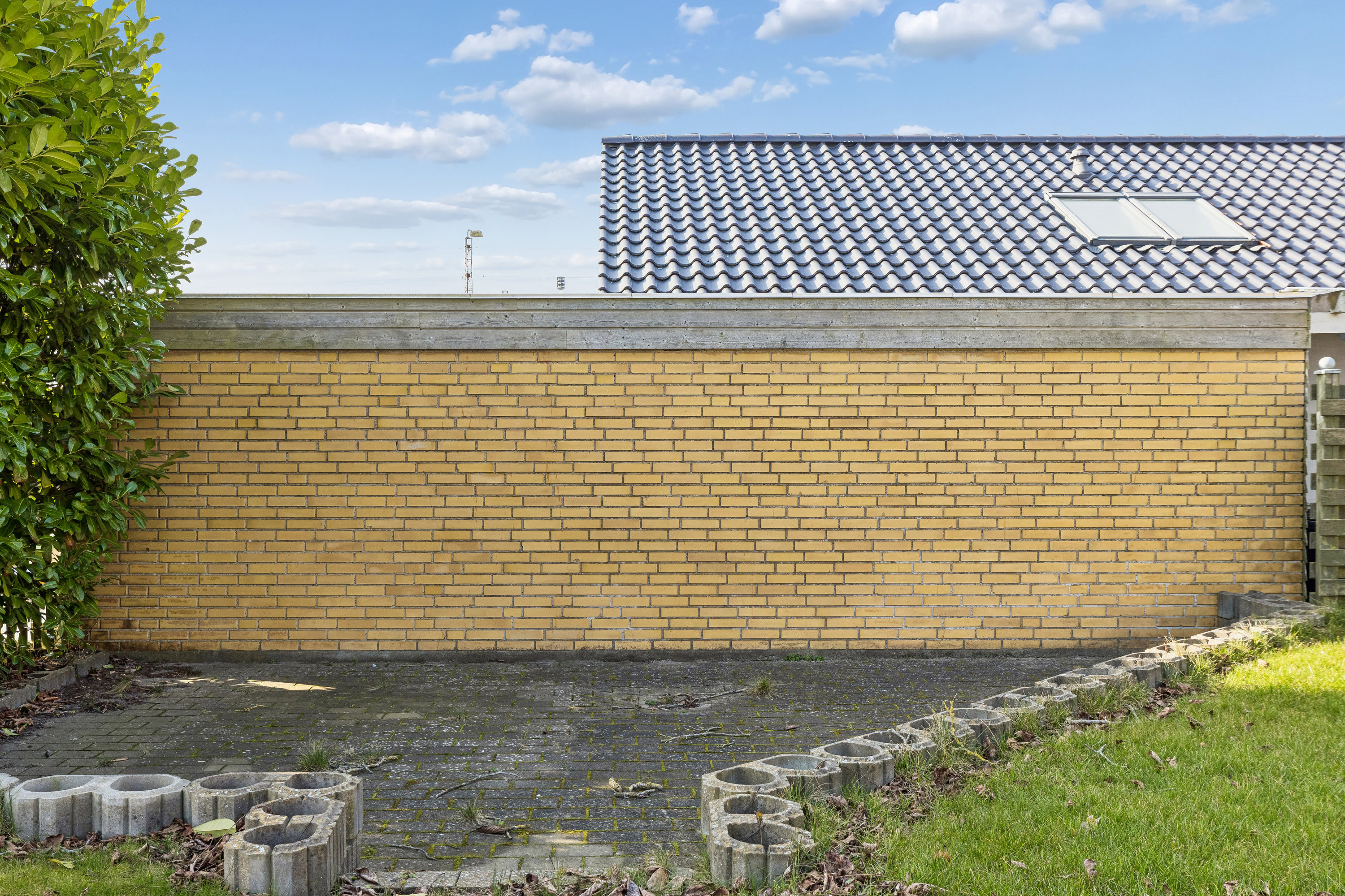 Fremhævet terrasse billede i fuldskærmstilstand. Billede af Fasanvænget 4, 6310 Broager