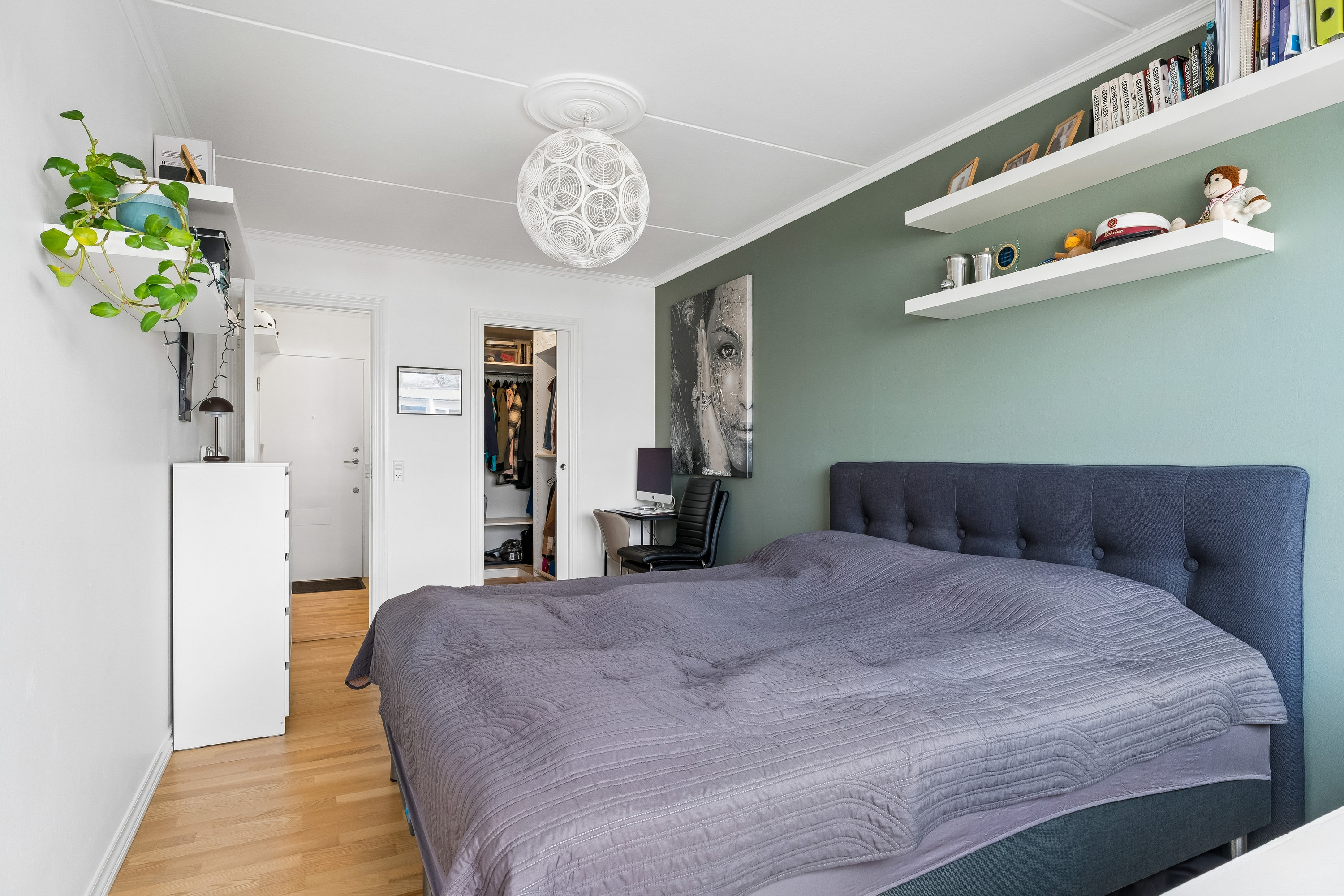 Fremhævet værelse billede i fuldskærmstilstand. Billede af Eremitageparken 95, 1. a., 2800 Kongens Lyngby