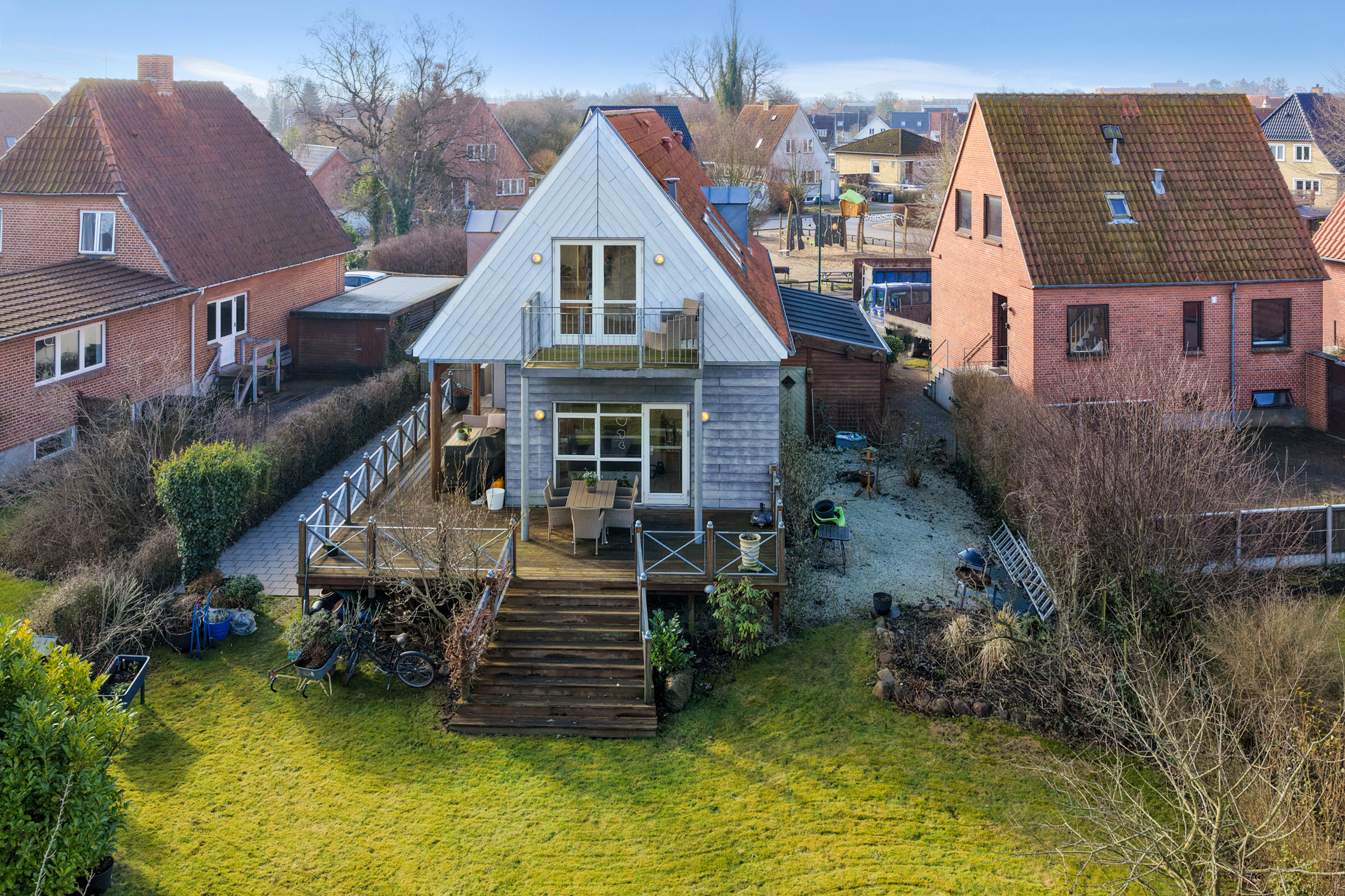 Fremhævet luftfoto billede i fuldskærmstilstand. Billede af Rosenvænget 41, 5500 Middelfart