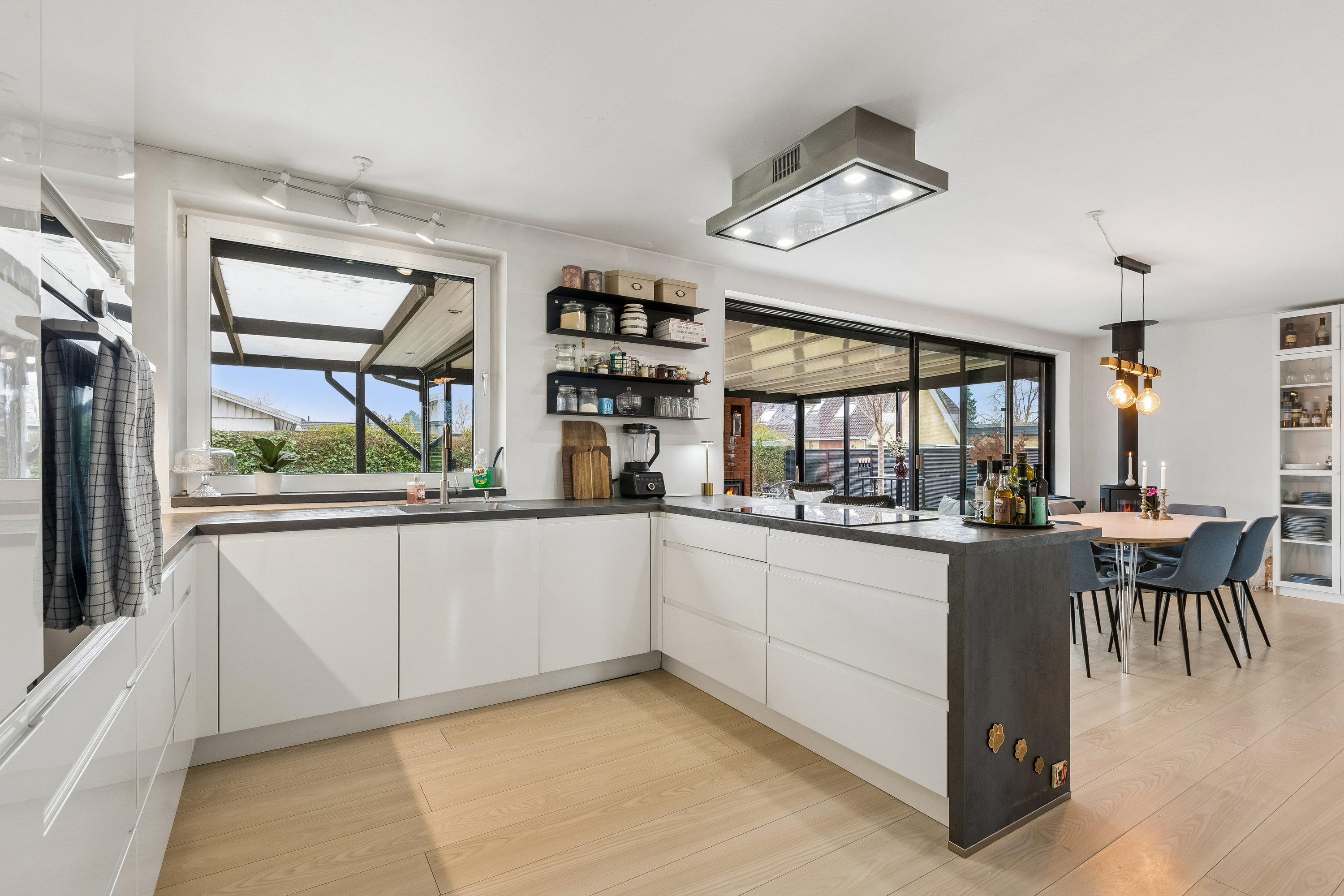 Miniaturebillede 1: køkken. Billede af Barritvej 15, 2770 Kastrup