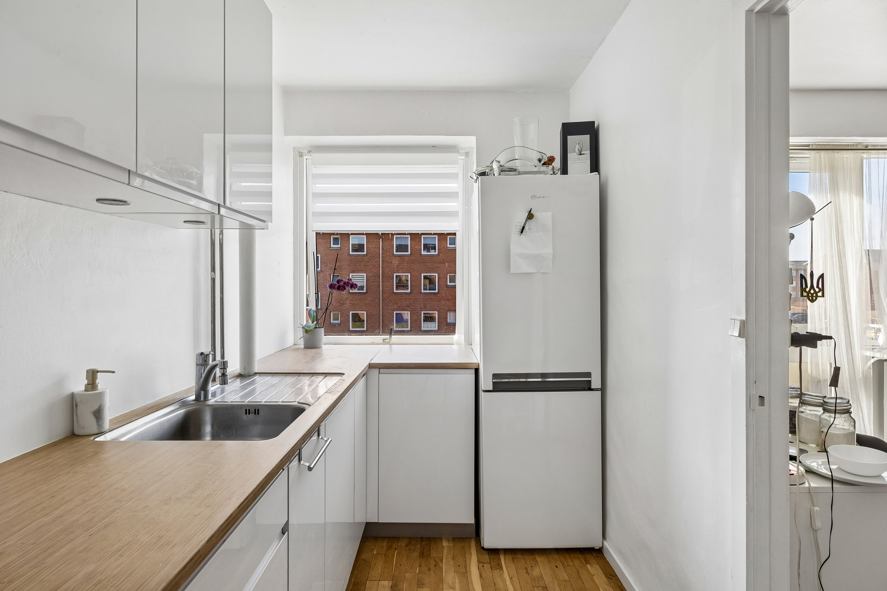 Miniaturebillede 1: køkken. Billede af Taastrup Have 7, 1. mf., 2630 Taastrup