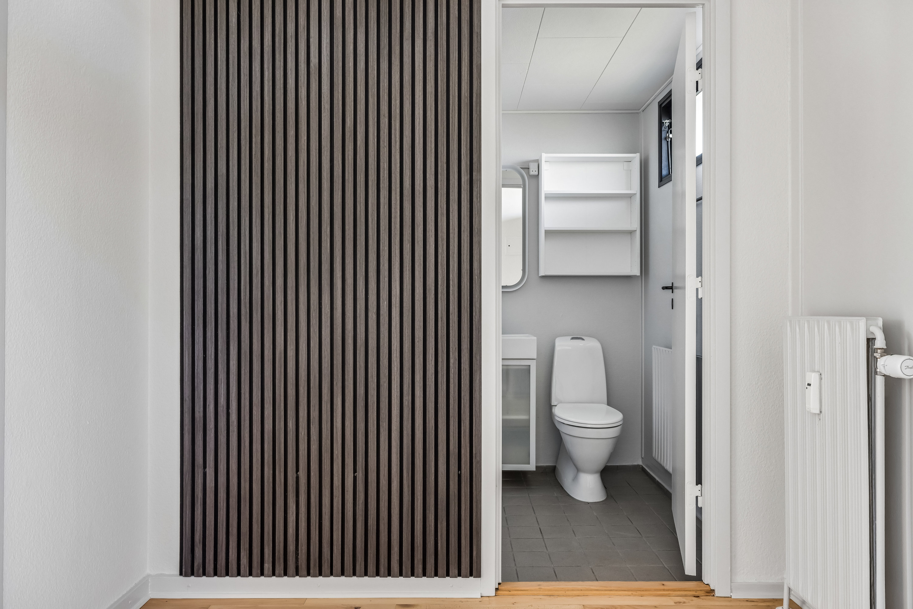 Fremhævet andet billede i fuldskærmstilstand. Billede af Æbleparken 58, 2., Søhus, 5270 Odense N