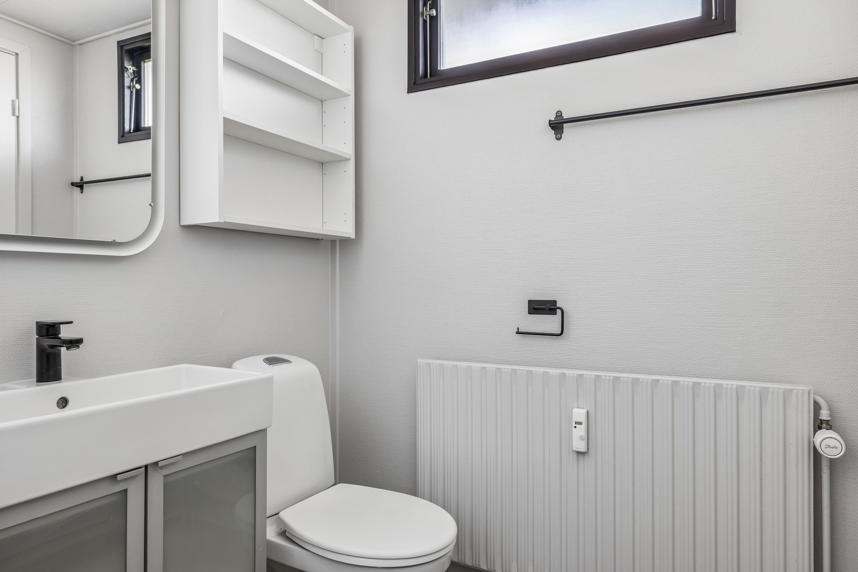 Fremhævet badeværelse billede i fuldskærmstilstand. Billede af Æbleparken 58, 2., Søhus, 5270 Odense N