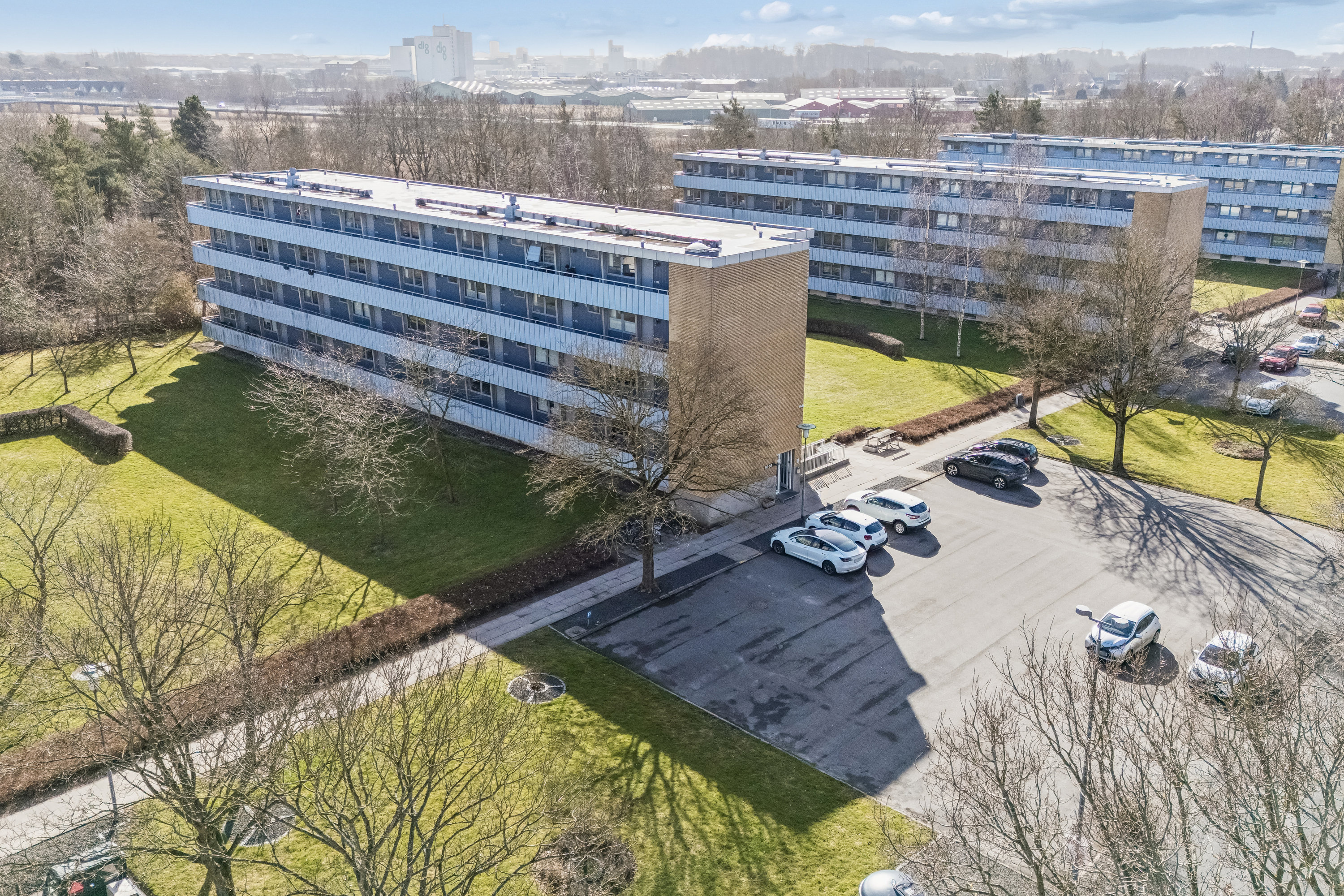 Fremhævet andet billede i fuldskærmstilstand. Billede af Æbleparken 58, 2., Søhus, 5270 Odense N