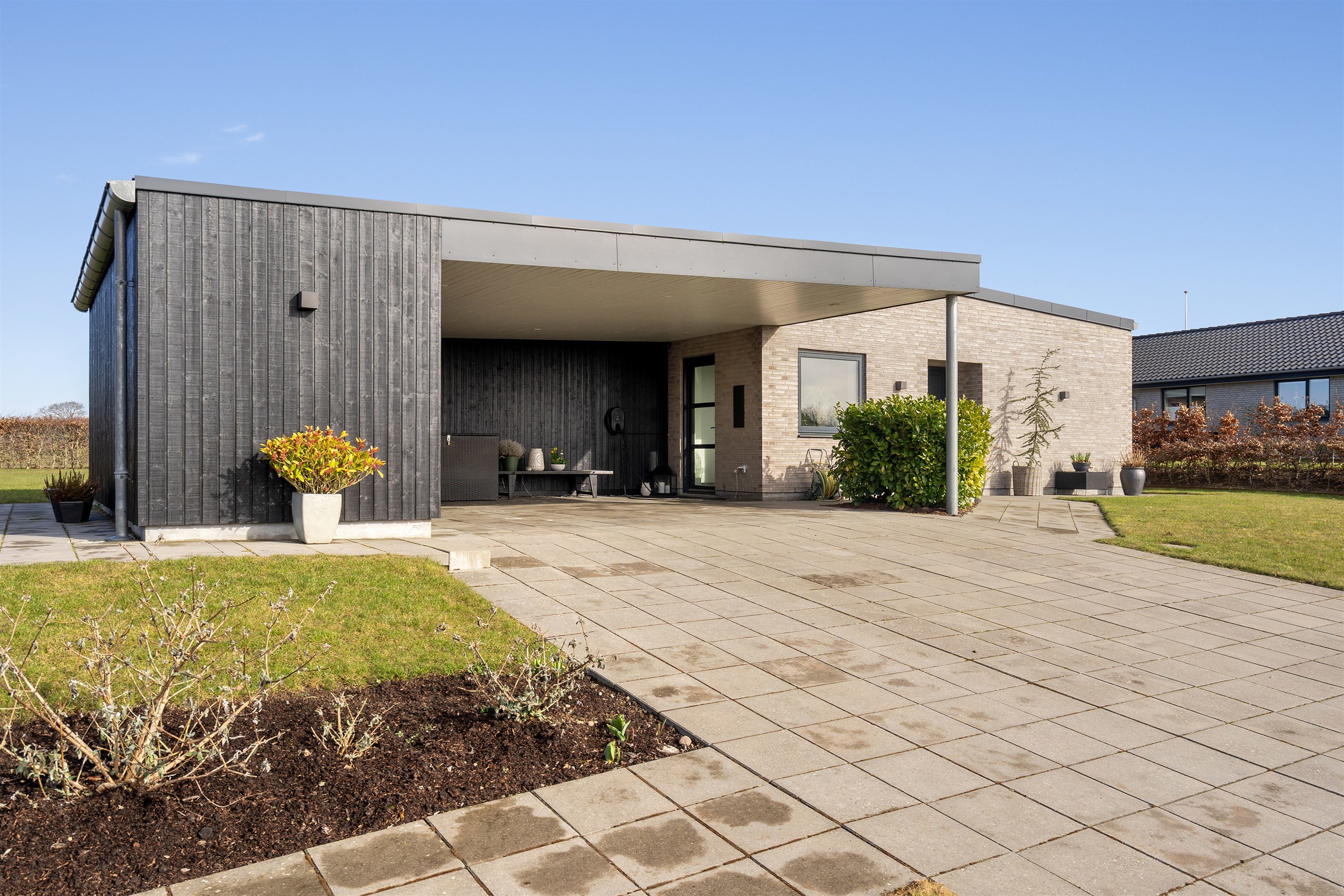 Fremhævet ejendommen billede i fuldskærmstilstand. Billede af Søholm Parkvej 45, Glamsbjerg, 5620 Glamsbjerg