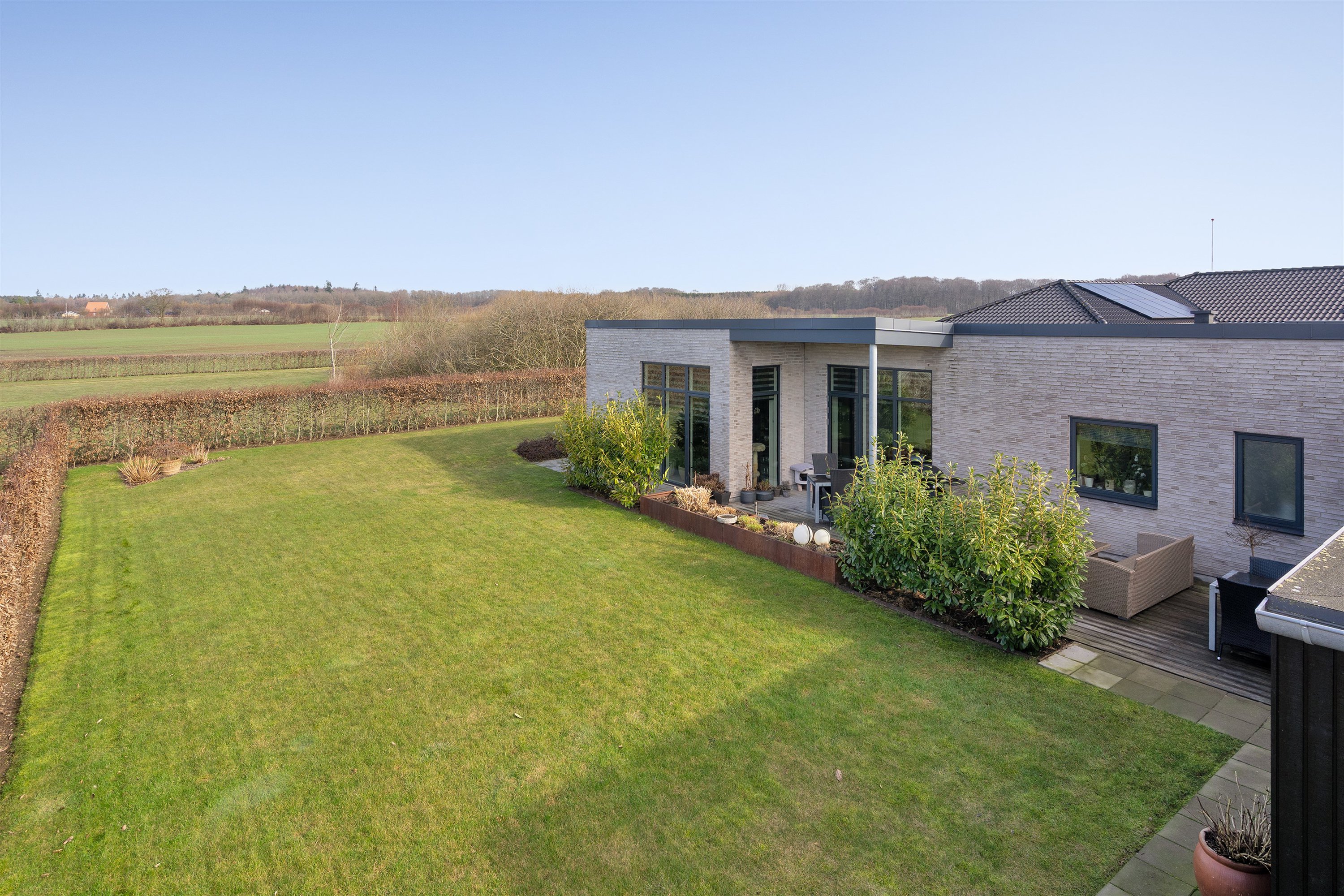 Fremhævet ejendommen billede i fuldskærmstilstand. Billede af Søholm Parkvej 45, Glamsbjerg, 5620 Glamsbjerg