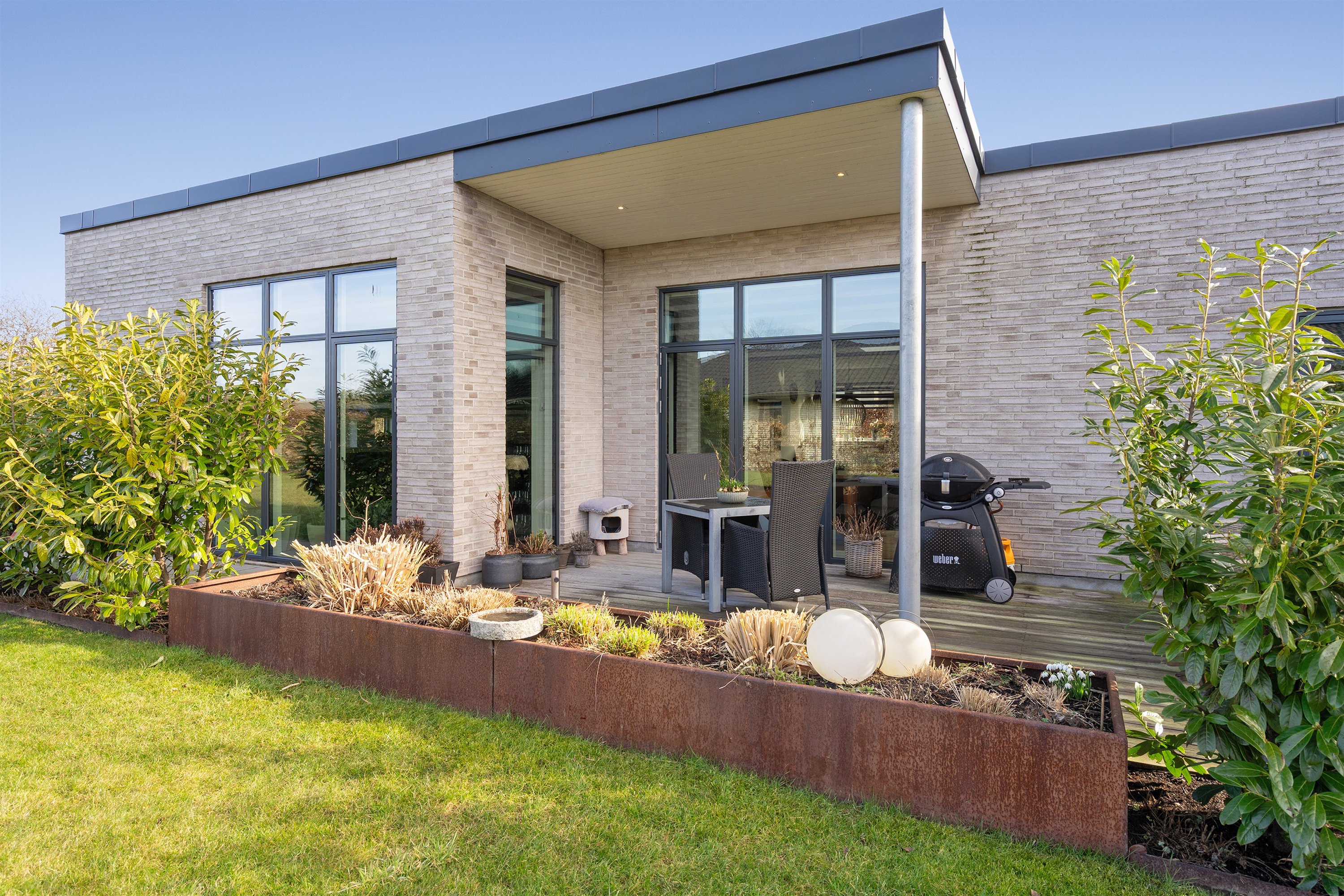 Fremhævet ejendommen billede i fuldskærmstilstand. Billede af Søholm Parkvej 45, Glamsbjerg, 5620 Glamsbjerg