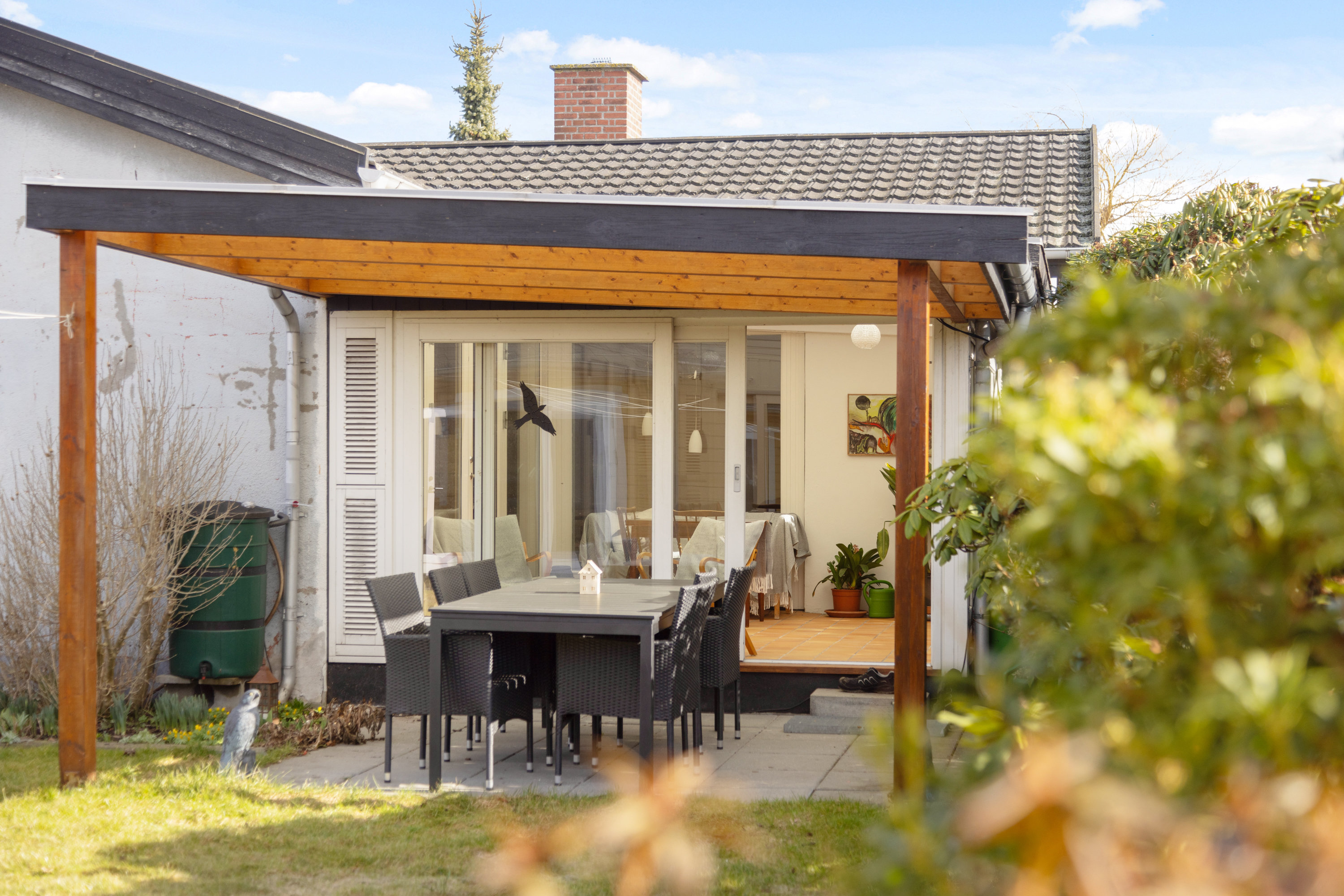 Fremhævet terrasse billede i fuldskærmstilstand. Billede af Rosmosevej 18, 2650 Hvidovre