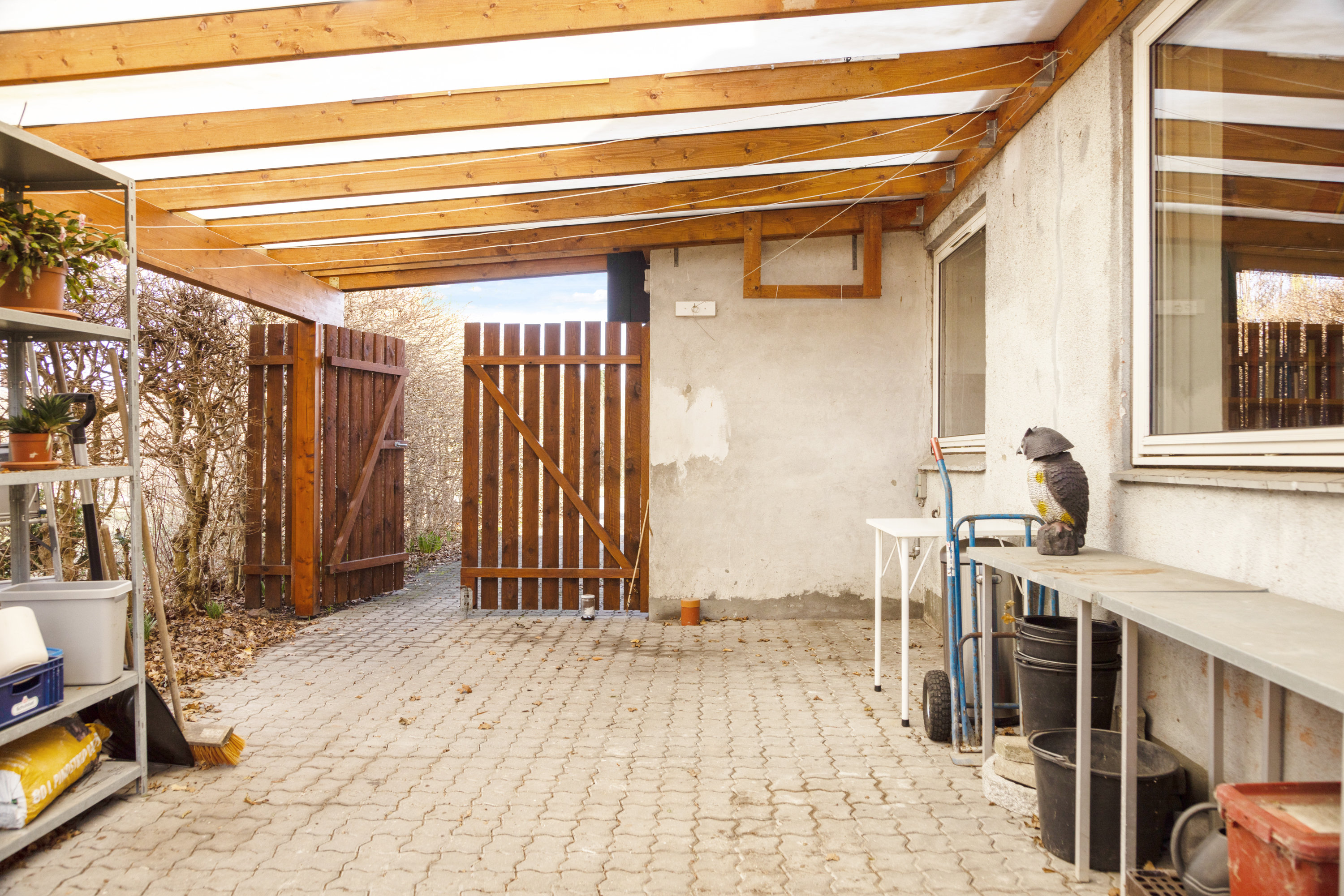 Fremhævet overdækket terrasse billede i fuldskærmstilstand. Billede af Rosmosevej 18, 2650 Hvidovre