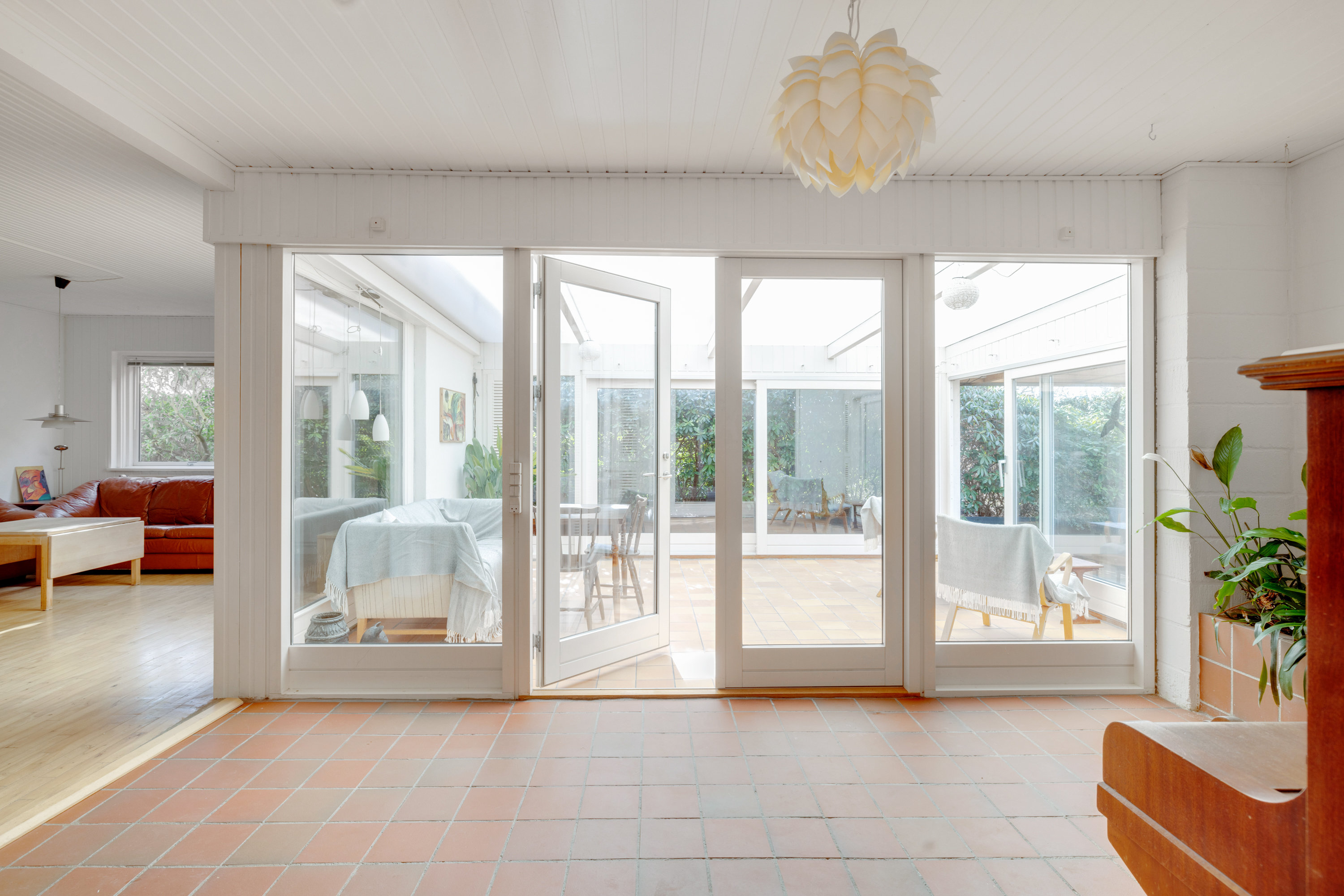 Fremhævet stue billede i fuldskærmstilstand. Billede af Rosmosevej 18, 2650 Hvidovre