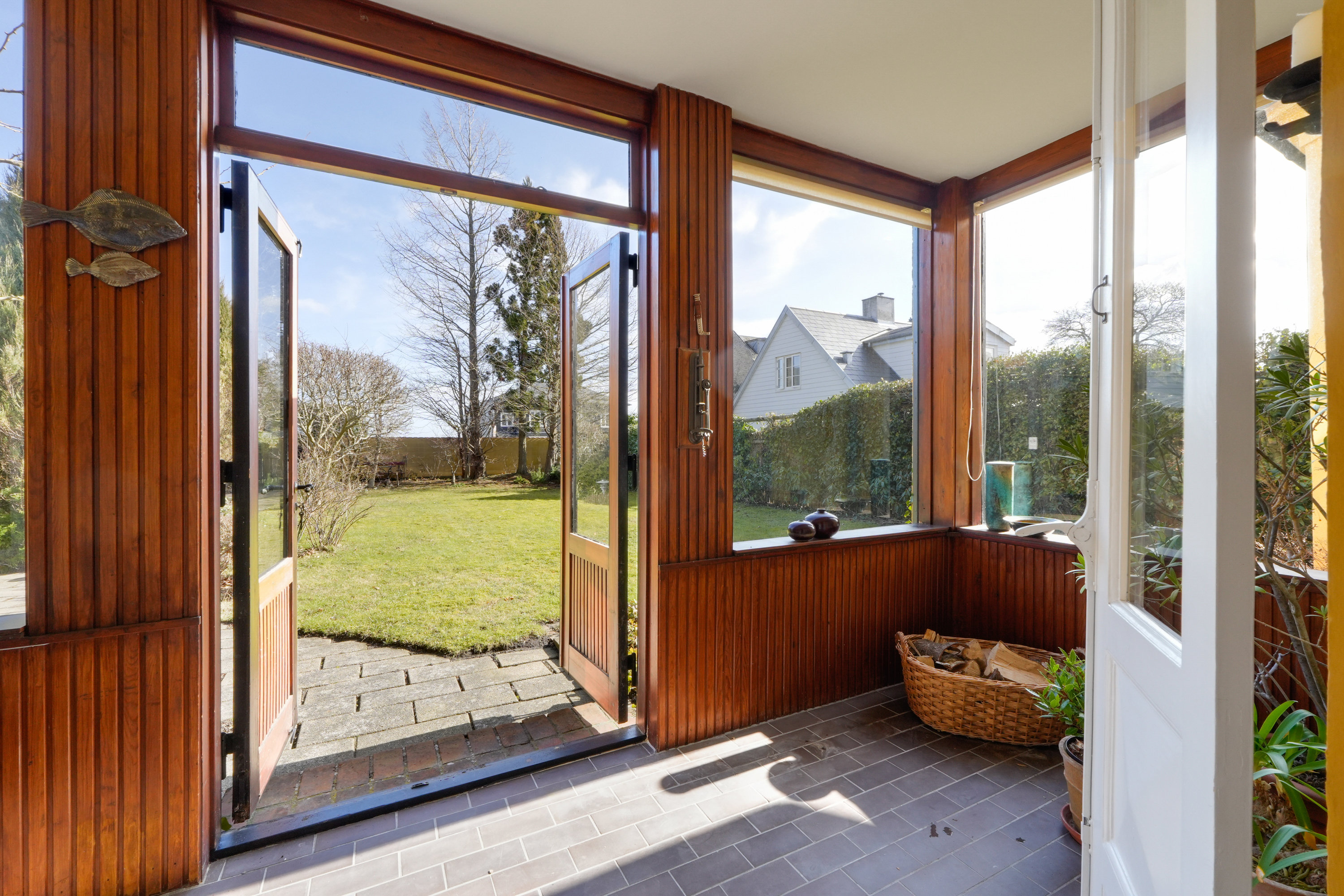 Fremhævet andet billede i fuldskærmstilstand. Billede af Strandvejen 649, Taarbæk, 2930 Klampenborg