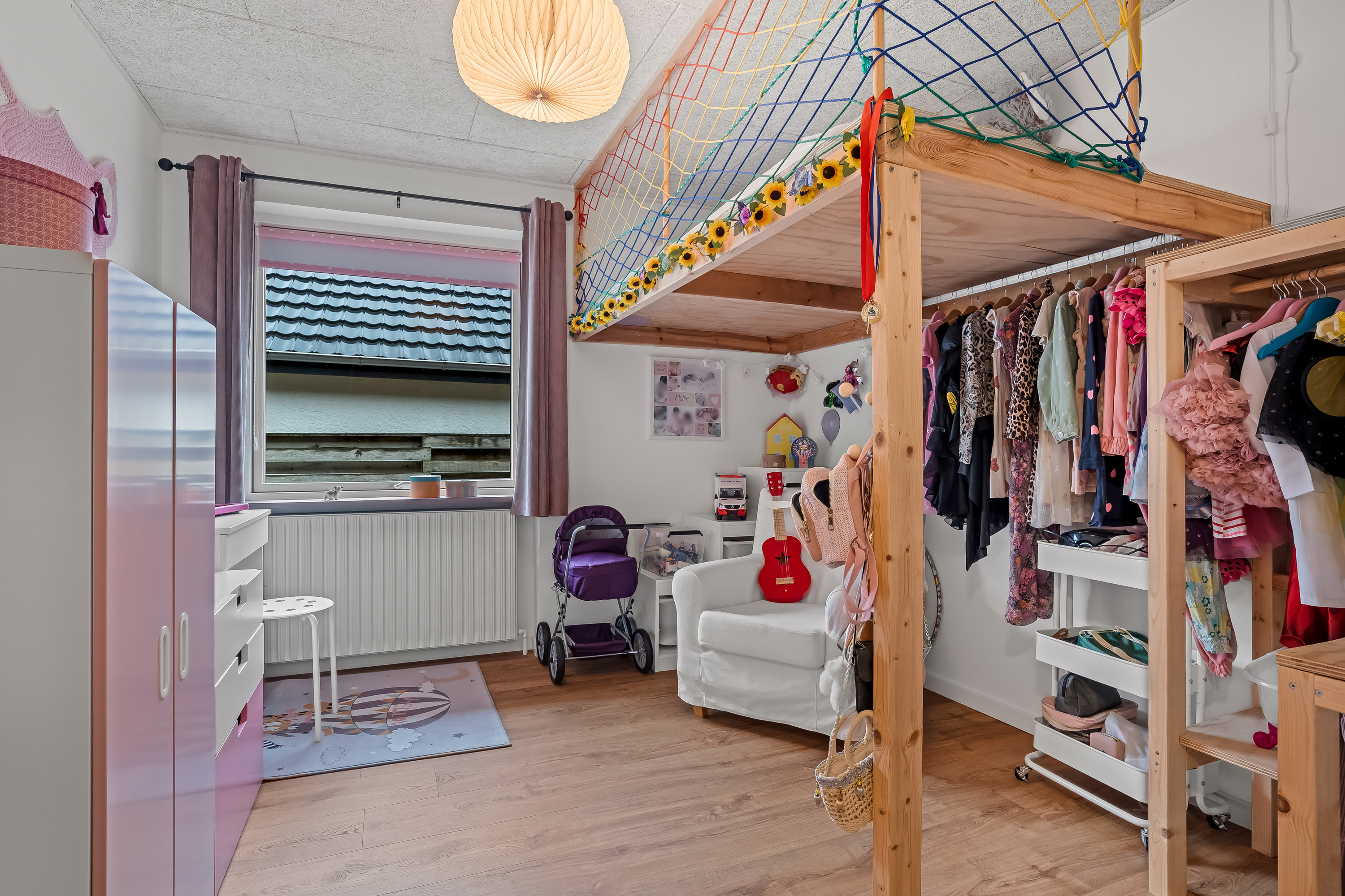 Fremhævet værelse billede i fuldskærmstilstand. Billede af Lemvigvej 45, 7500 Holstebro