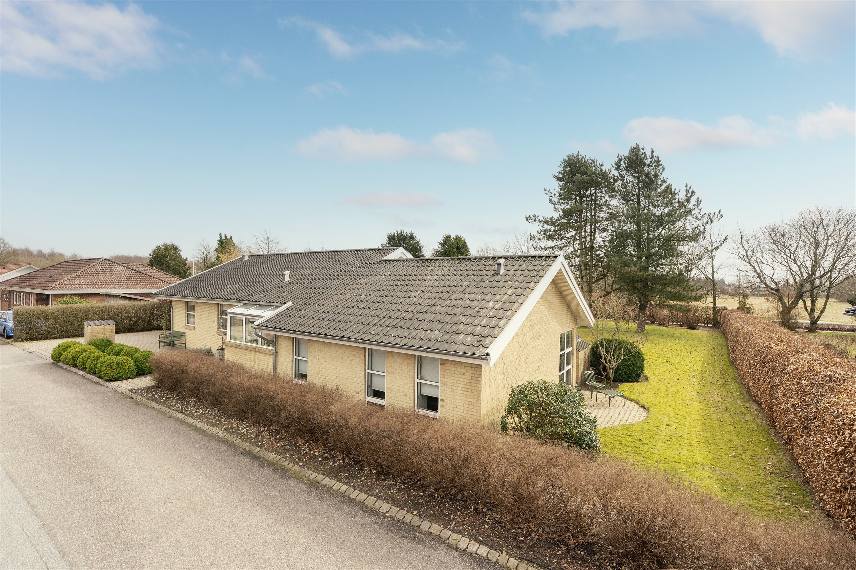 Fremhævet ejendommen billede i fuldskærmstilstand. Billede af Flintemarken 40, 7190 Billund