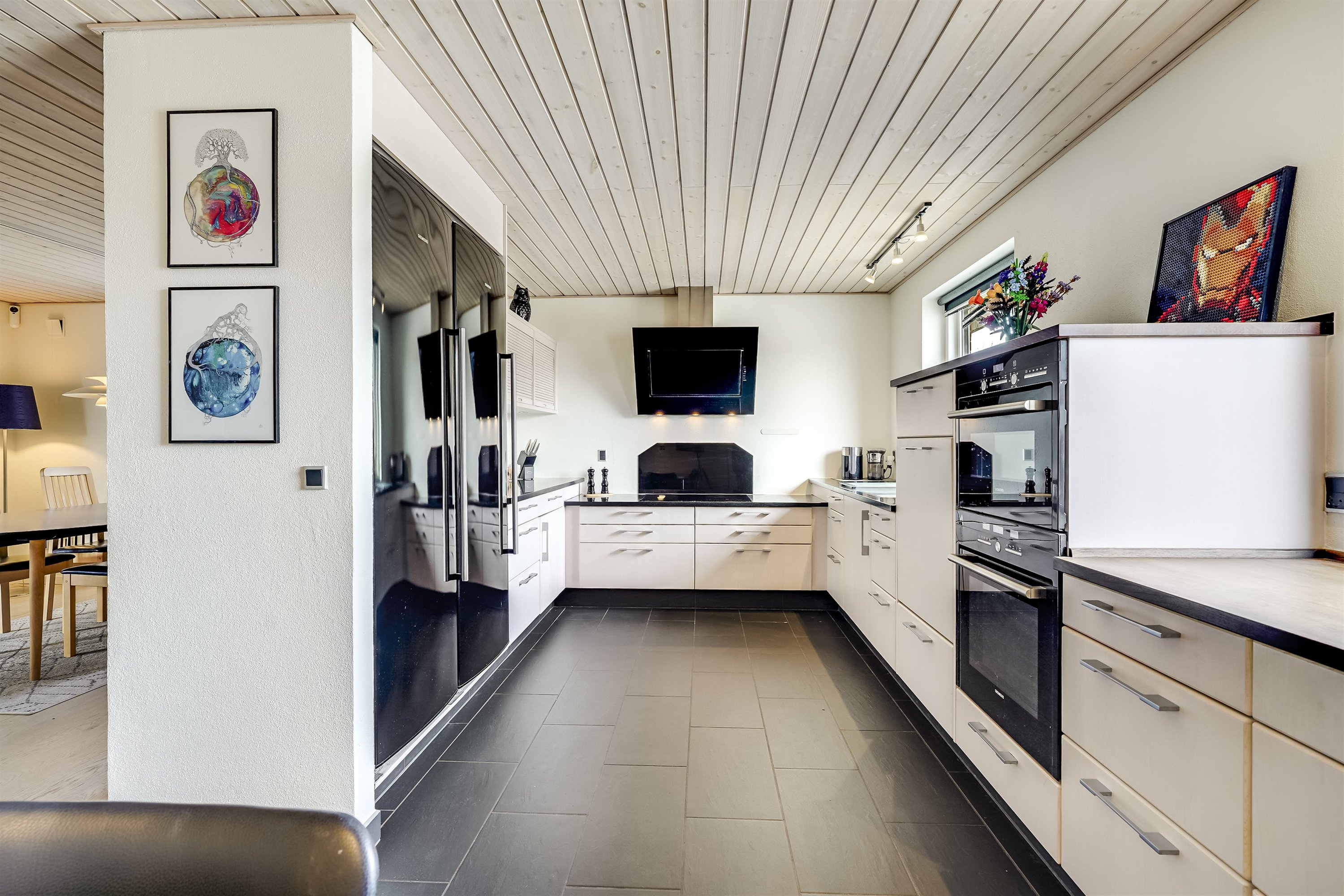 Miniaturebillede 1: køkken. Billede af Mølleparken 366, 7190 Billund